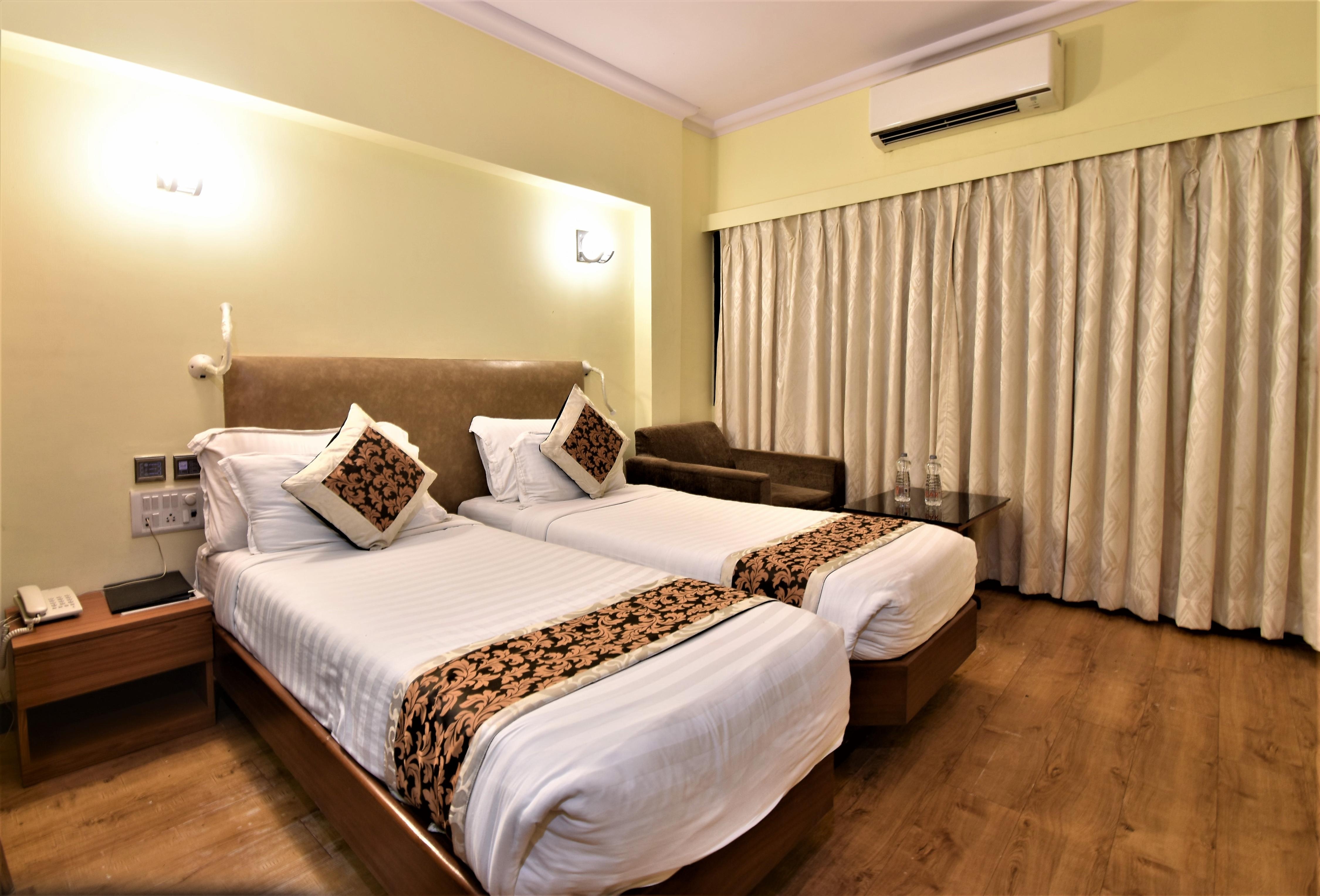 Deluxe Room 1