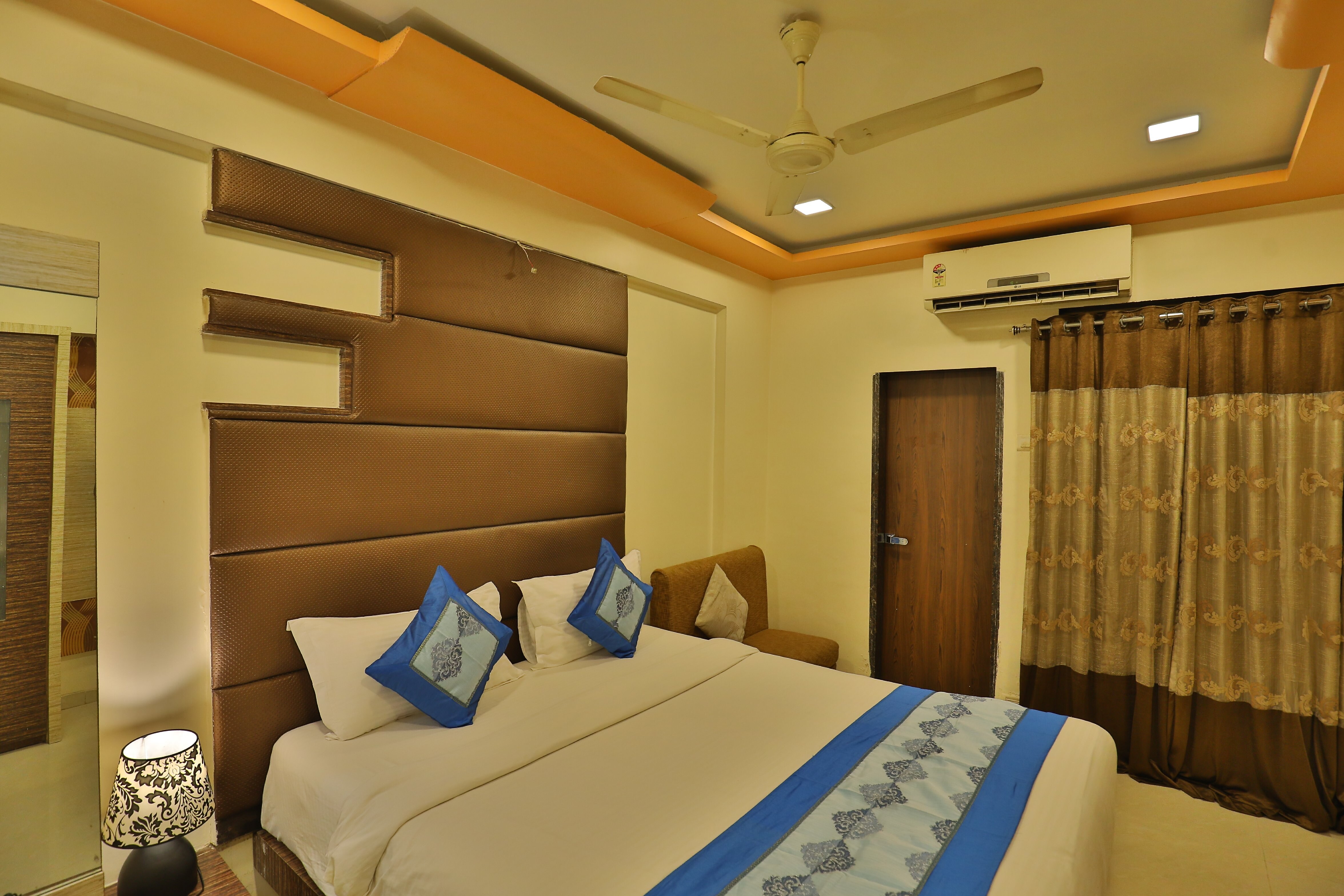 Retreat Heritage 4