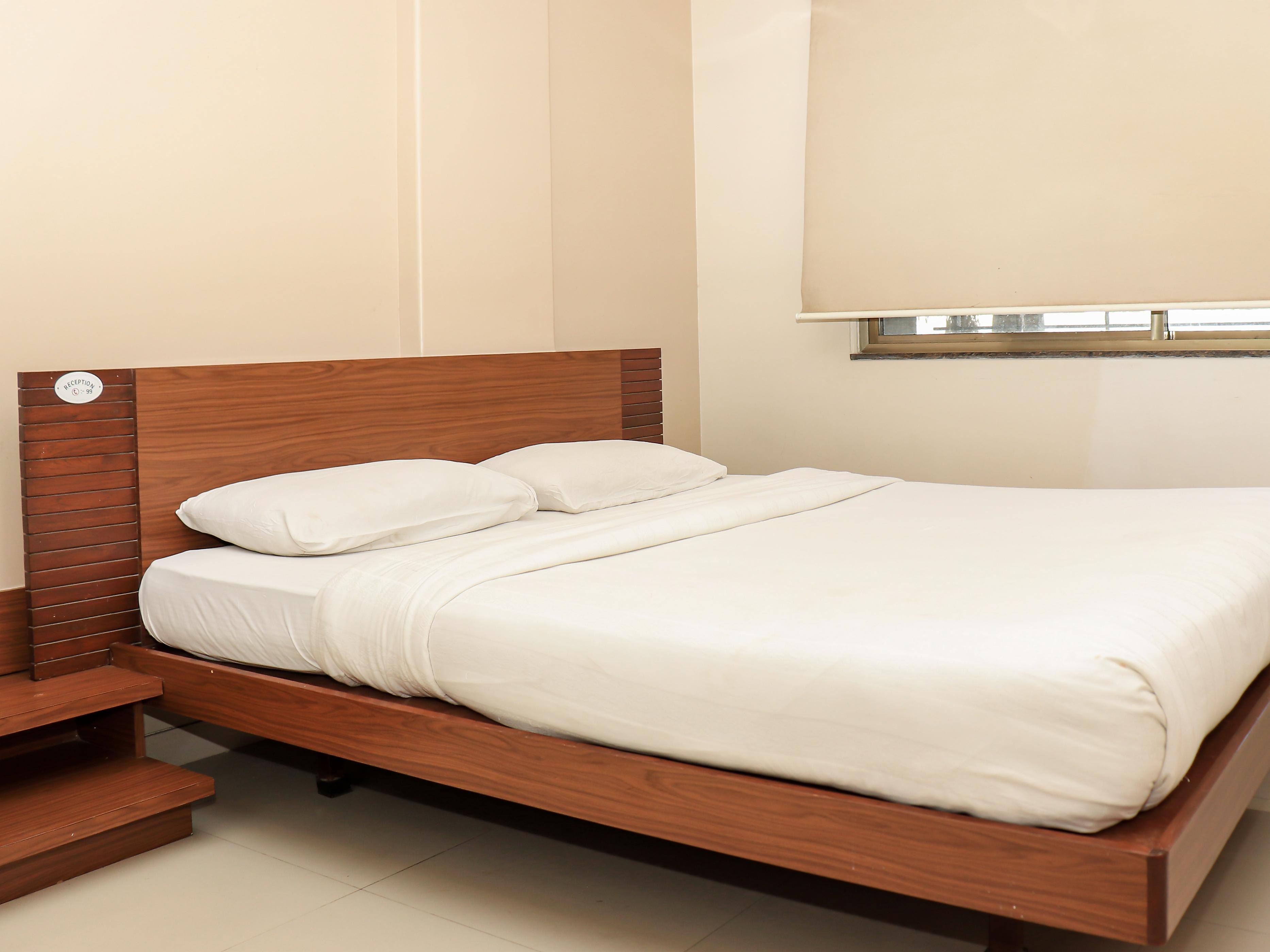 Sai Palace Budget Hotel 3