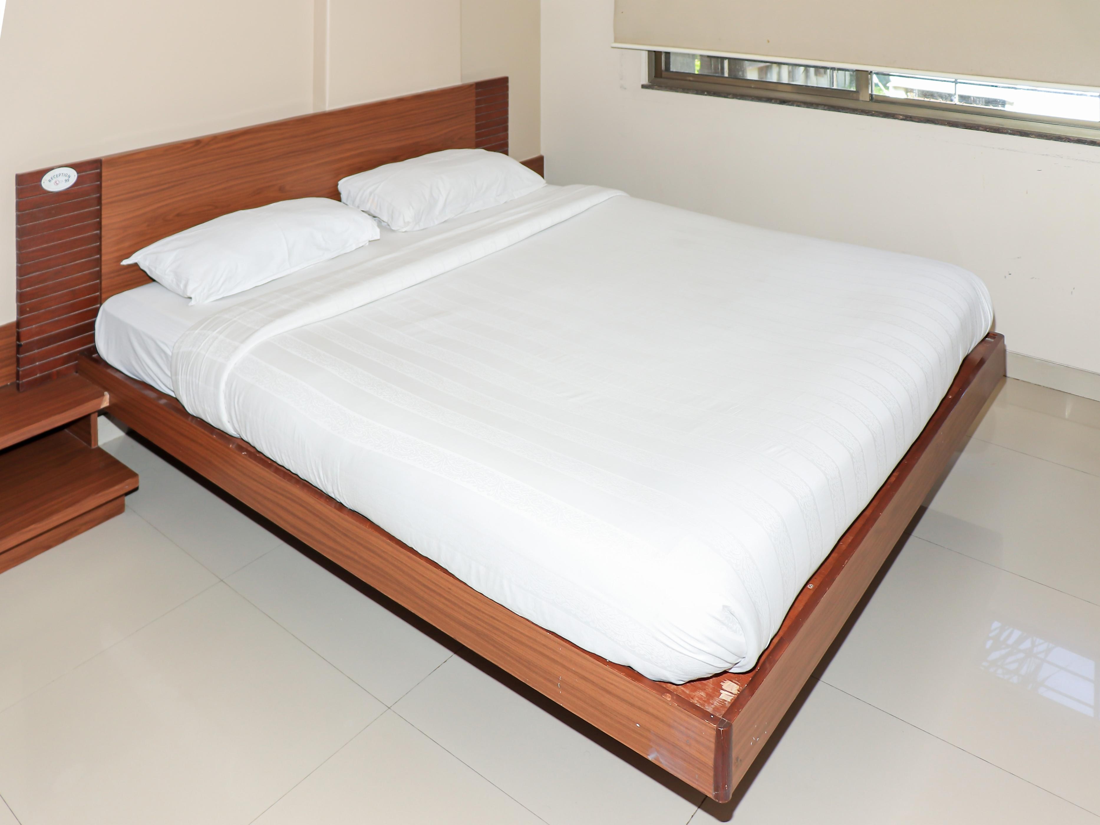 Sai Palace Budget Hotel 5