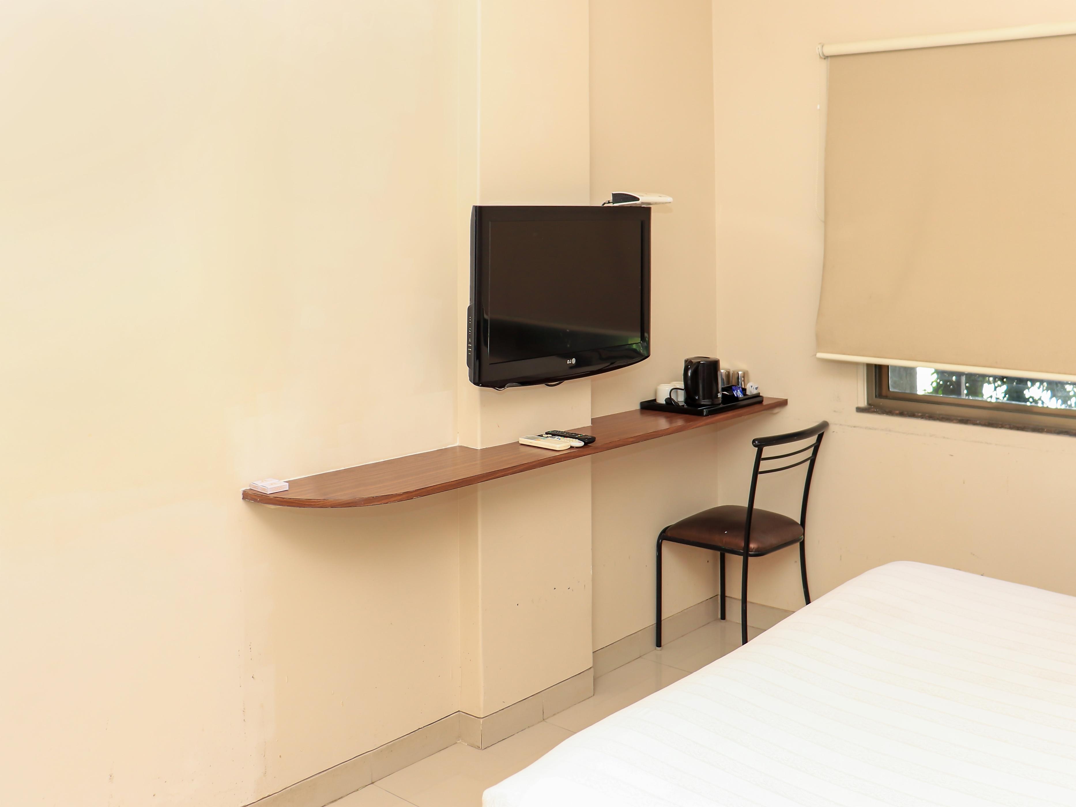 Sai Palace Budget Hotel 4