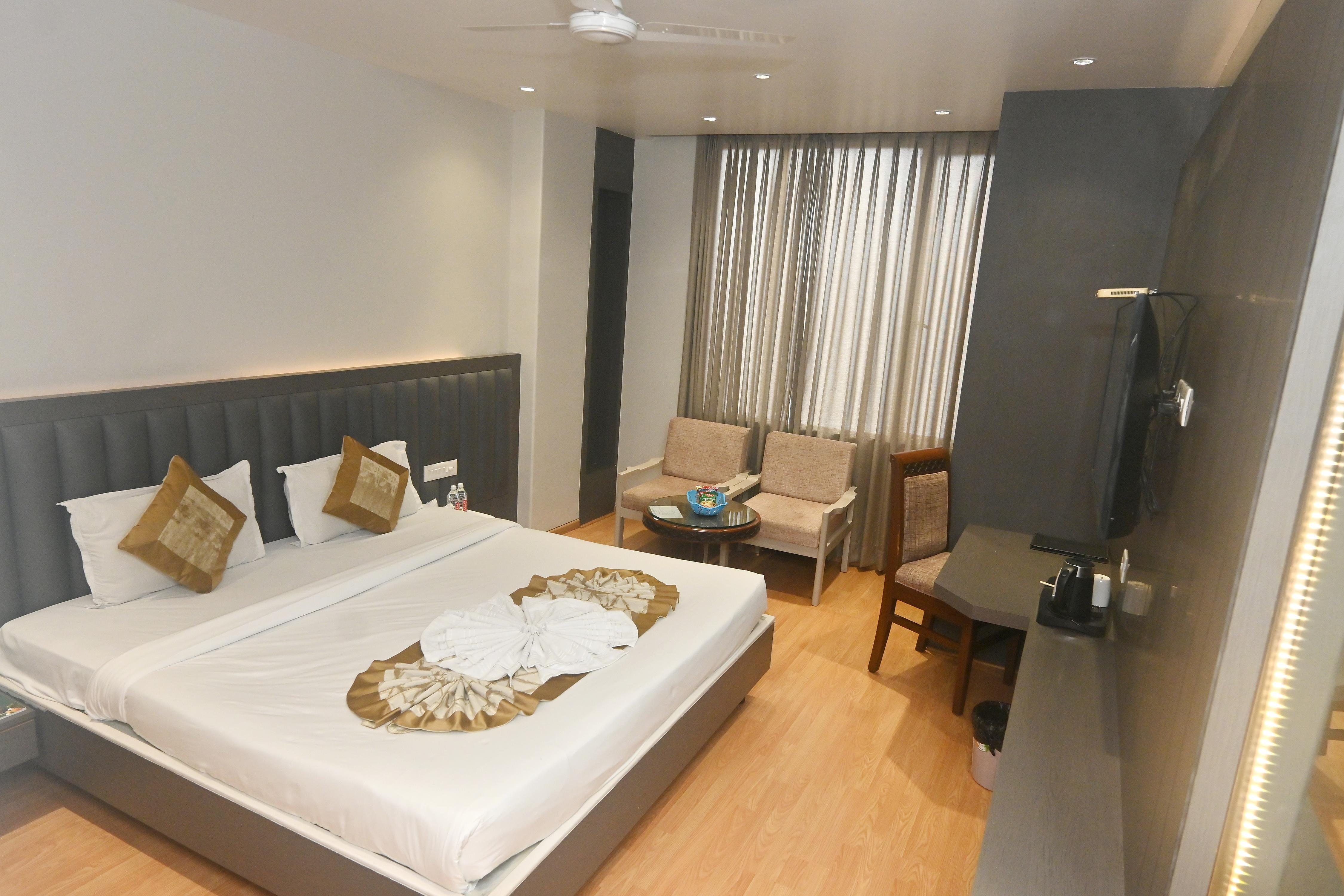 Hotel Simran Heritage - Tap to explore photos