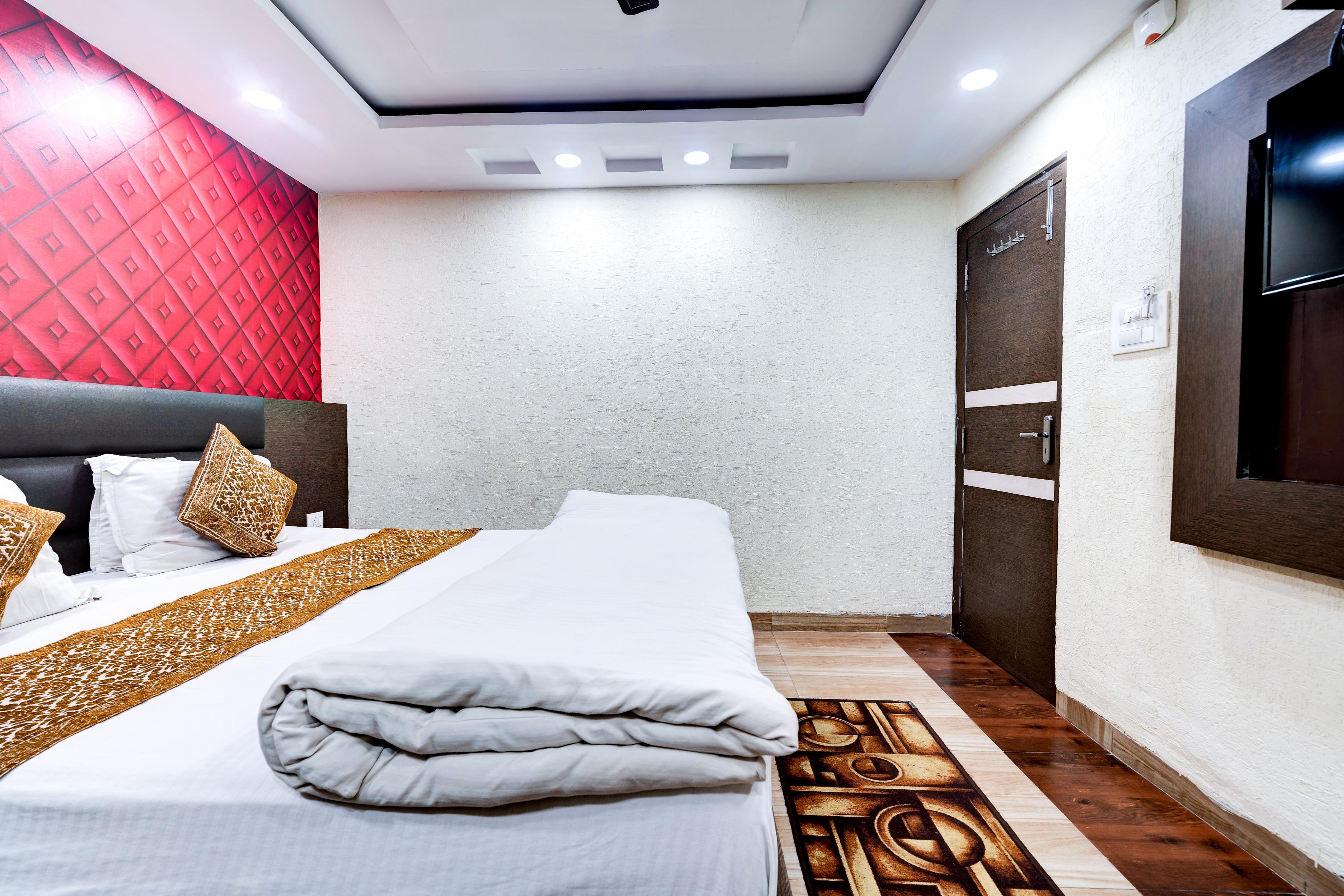 Hotel Bliss Regency - Tap to explore photos