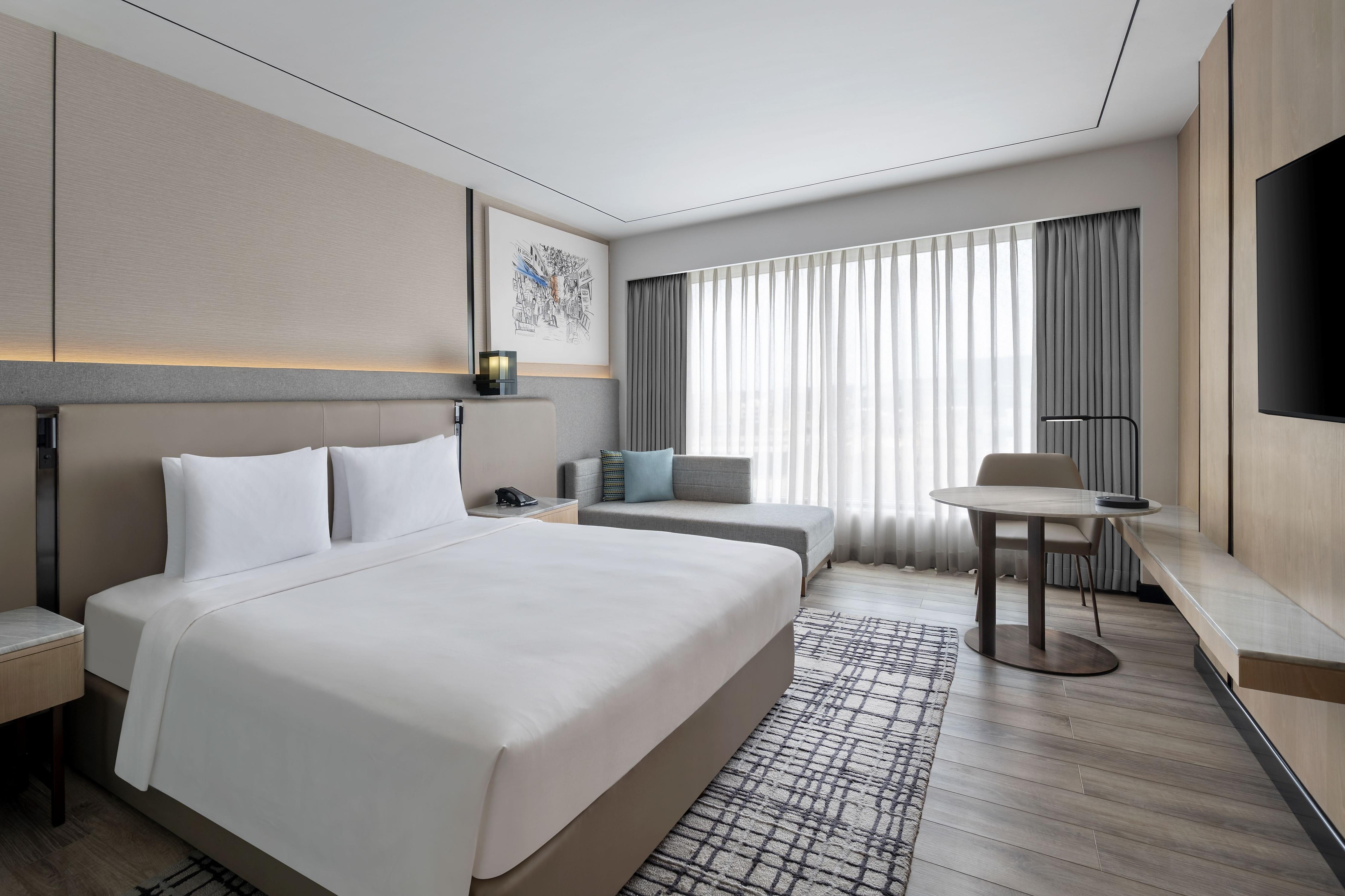 Executive King Room 1