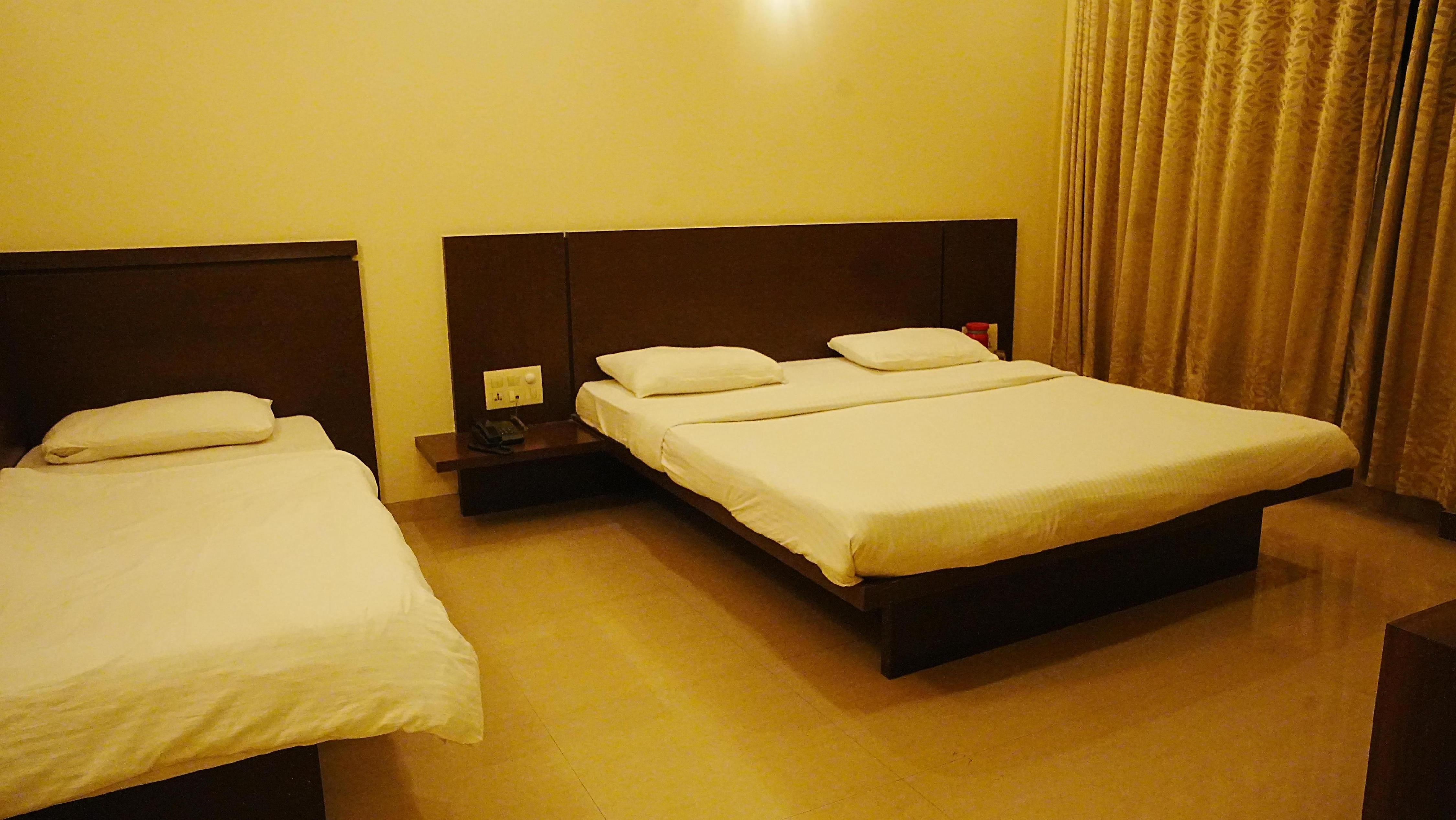 Hotel Sai Smaran - Tap to explore photos