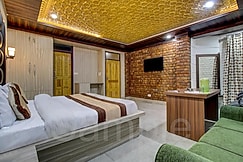 Hotel Grand Osheen, Srinagar