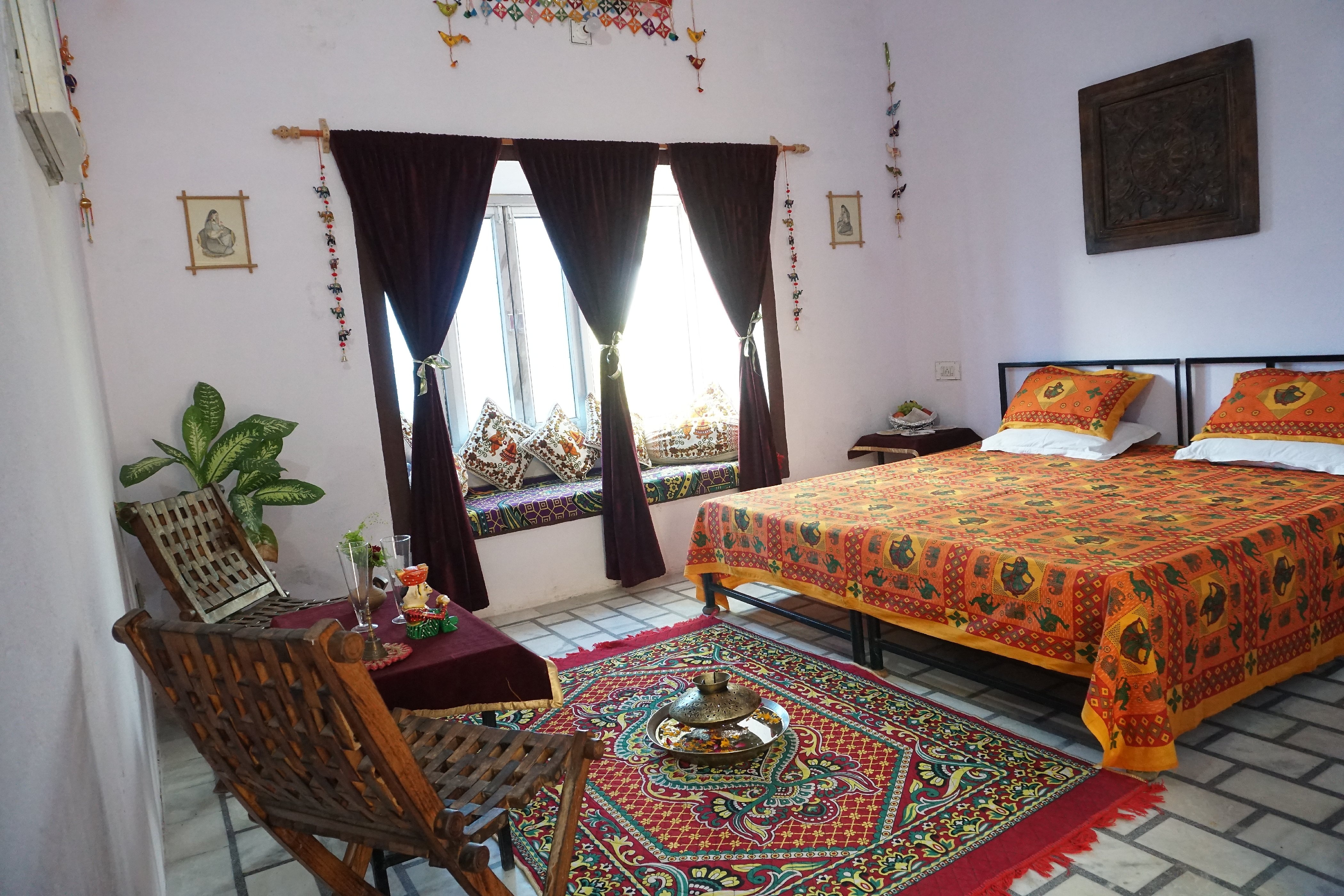 Umaid Safaris & Desert Lodge - Tap to explore photos