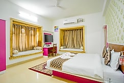 Hotel Marina Mahal with Swimming Pool, Jaisalmer