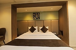 Hotel Ratna Paradise, Thane