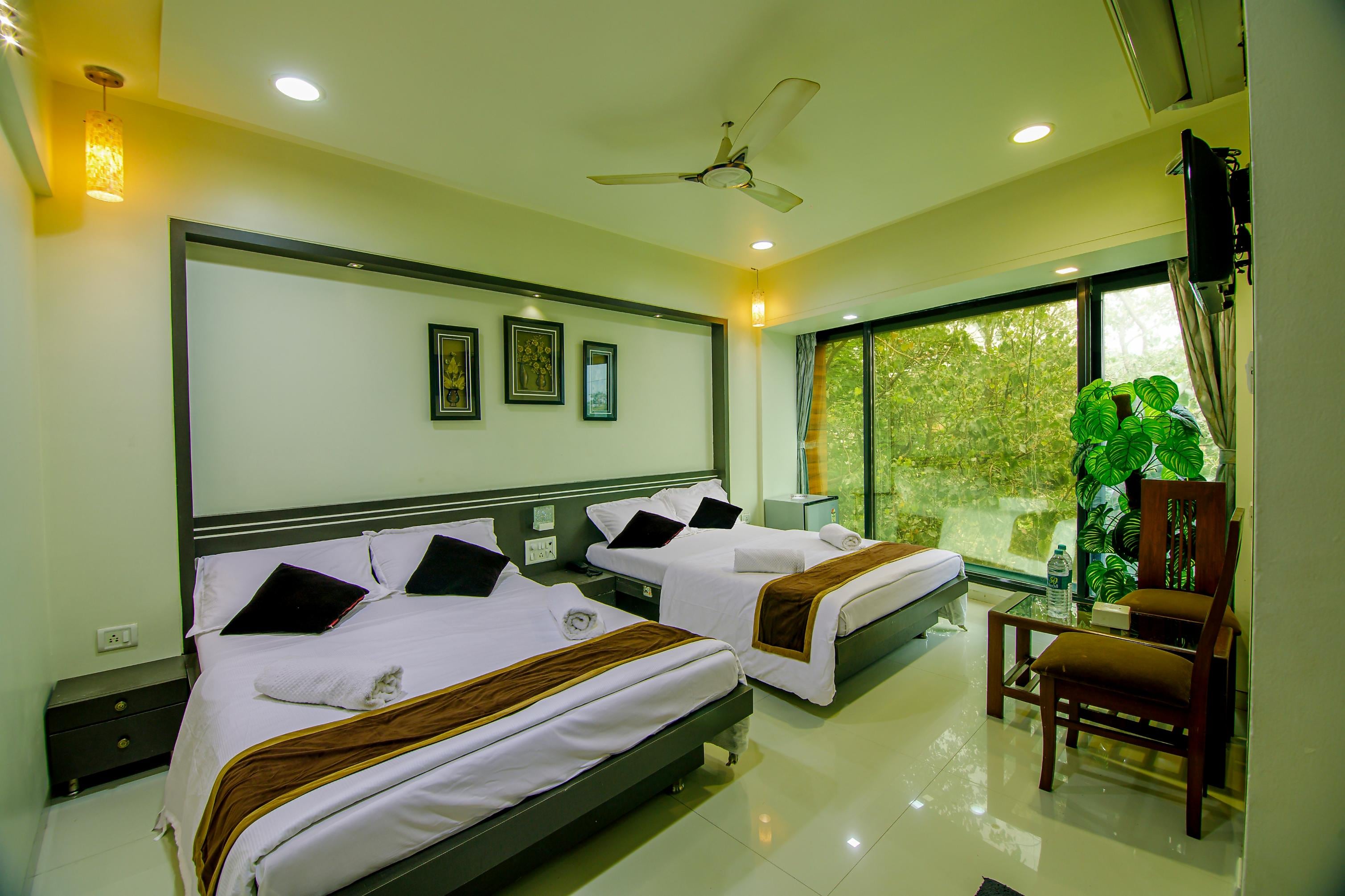 Quadruple Room 1