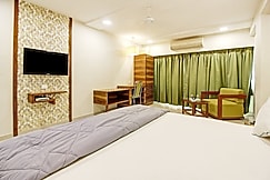 HOTEL PRUDENT, Vadodara