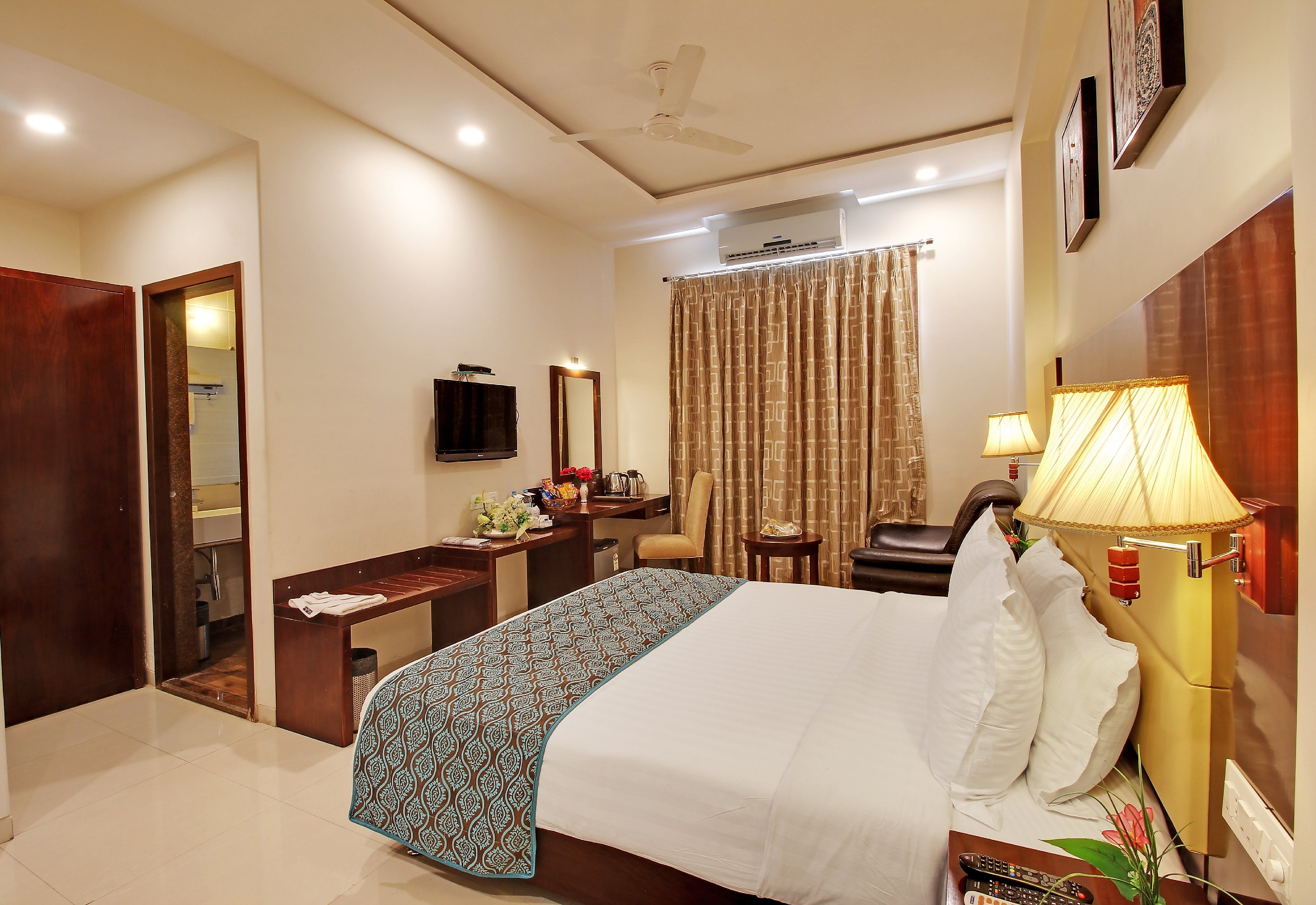 Hotel Sai Jashan Shirdi - Where blessings & comfort meet - Tap to explore photos