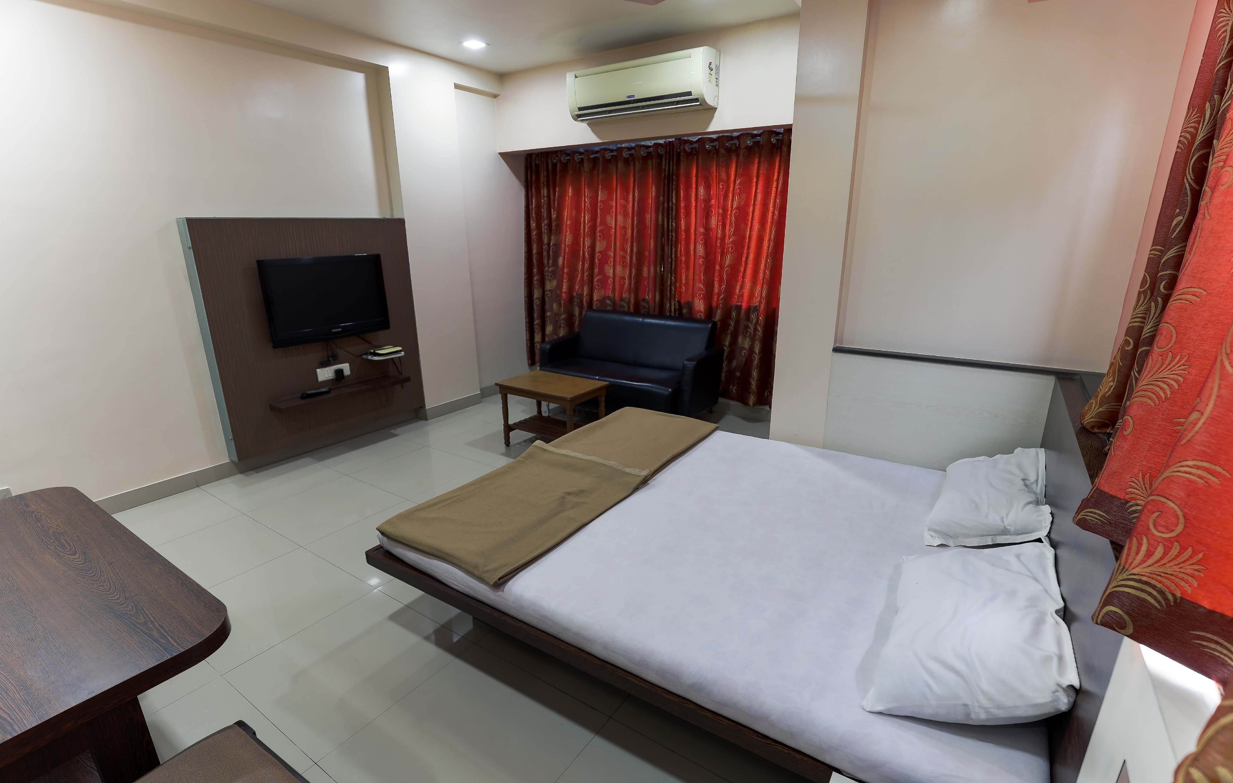 Hotel Rajshree 2