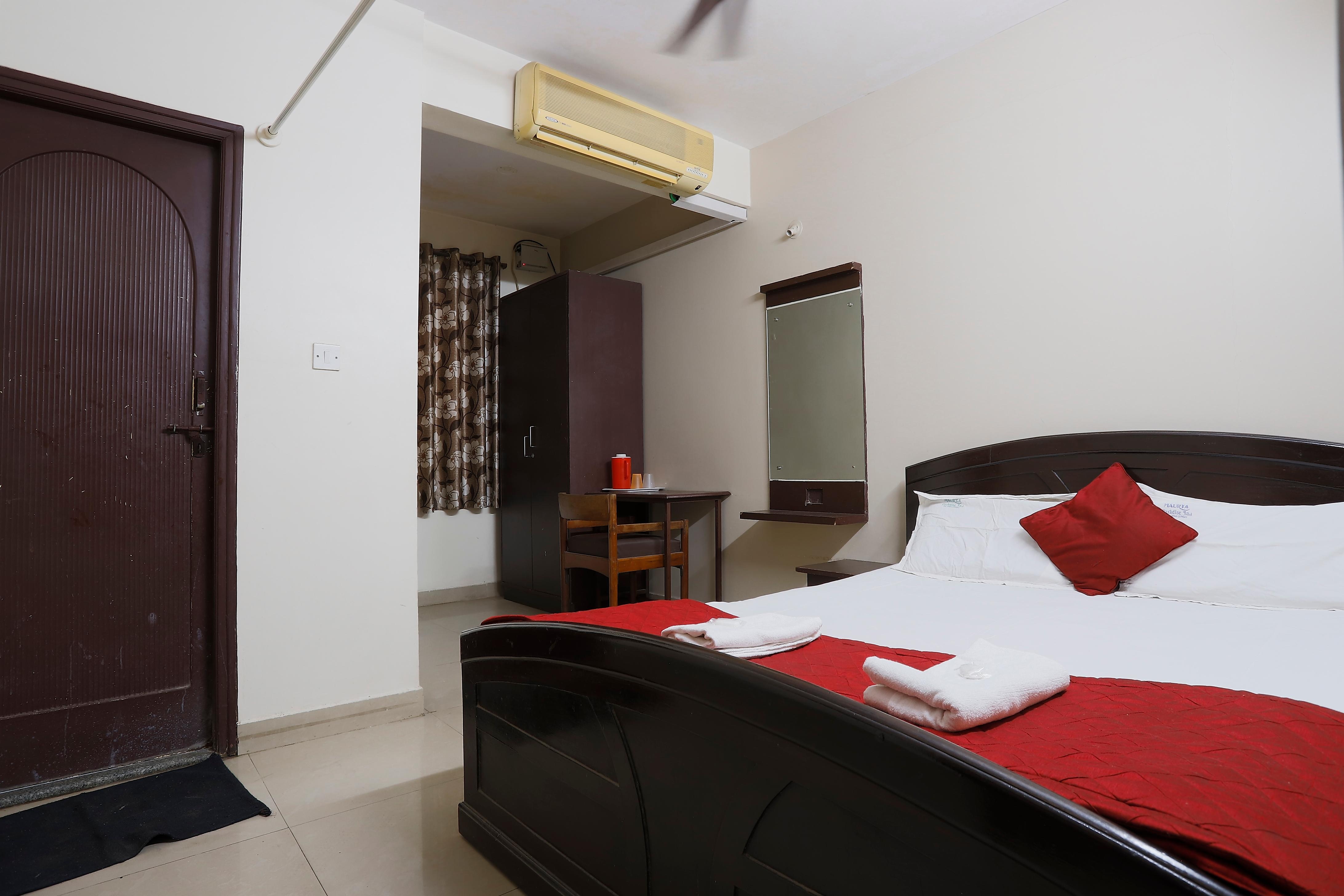 Hotel Maurya Paradise Inn - Yeshwanthpur - Tap to explore photos