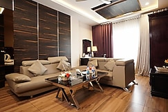 Hotel Palmyra Grand Suite, Sivakasi