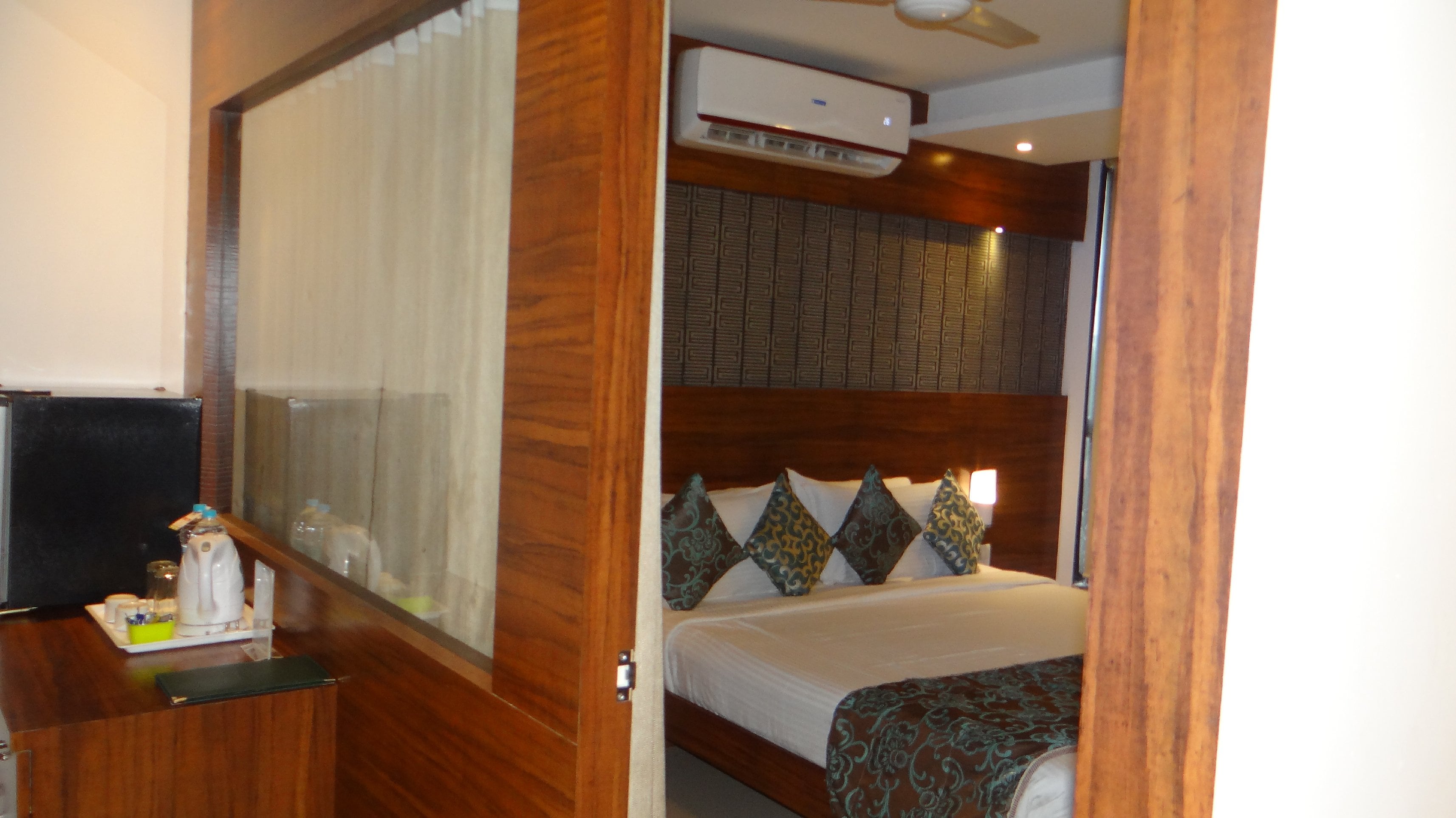 The Temple View Hotel 3