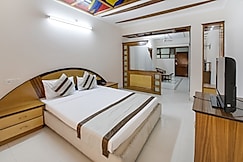 Hotel Dolphin, Jalandhar