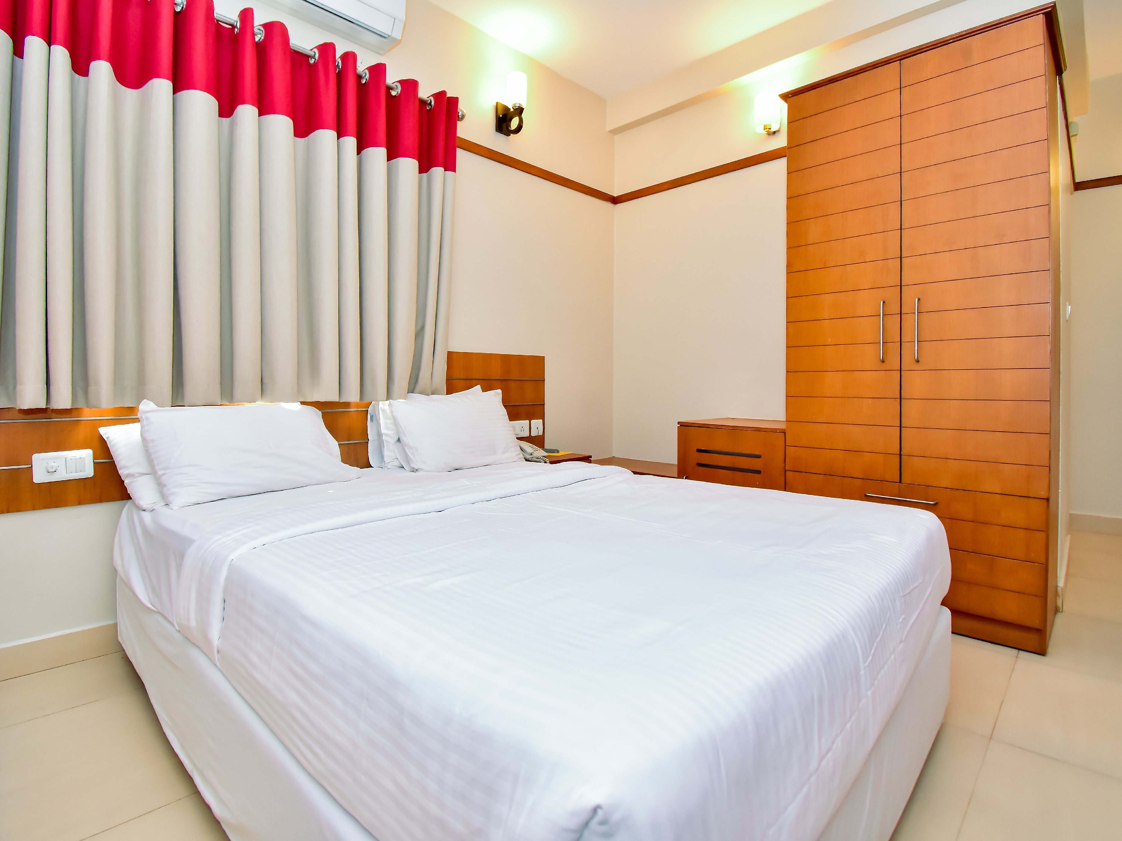 SRIVAR HOTELS - Tap to explore photos