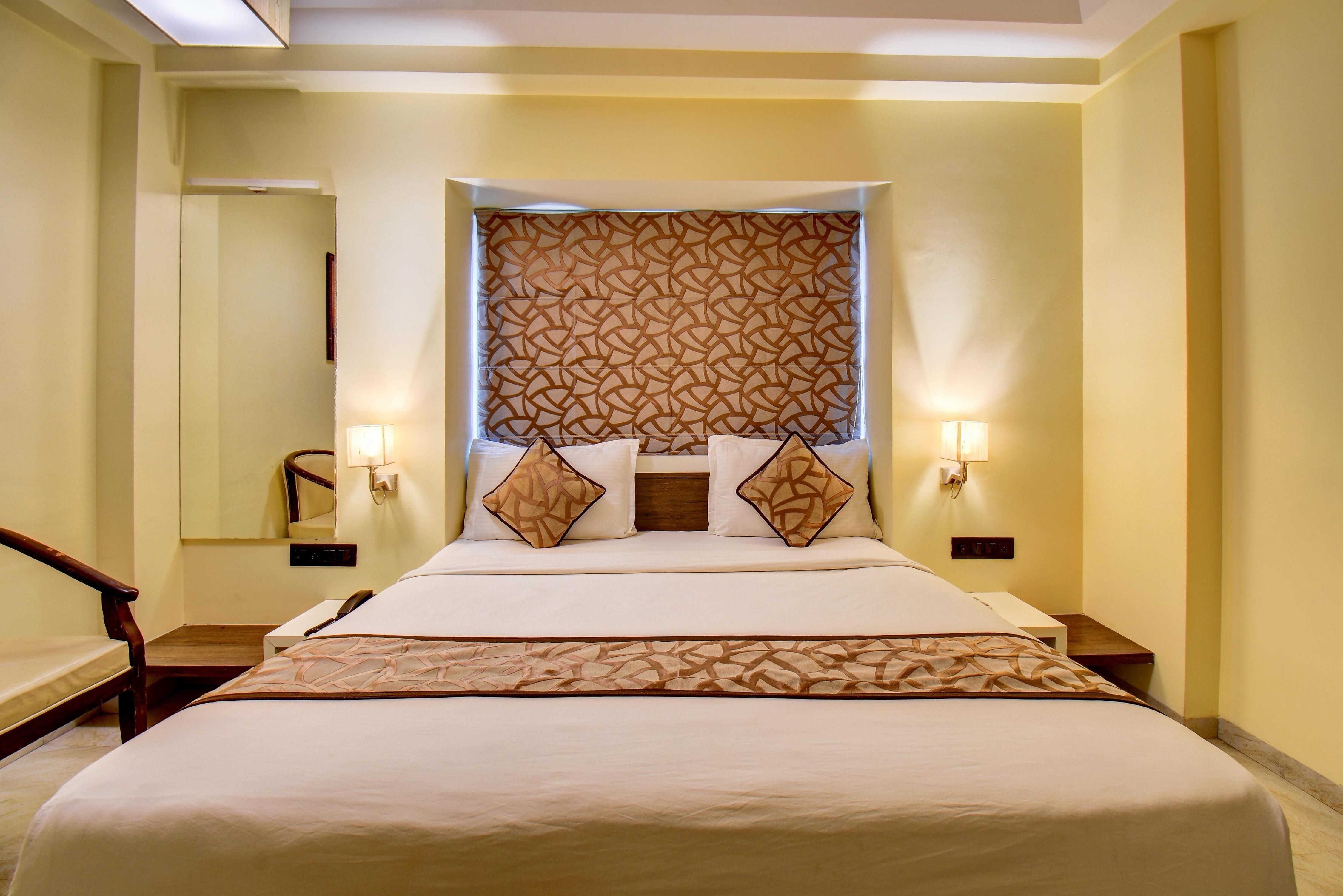 Hotel Deepali Executive 3
