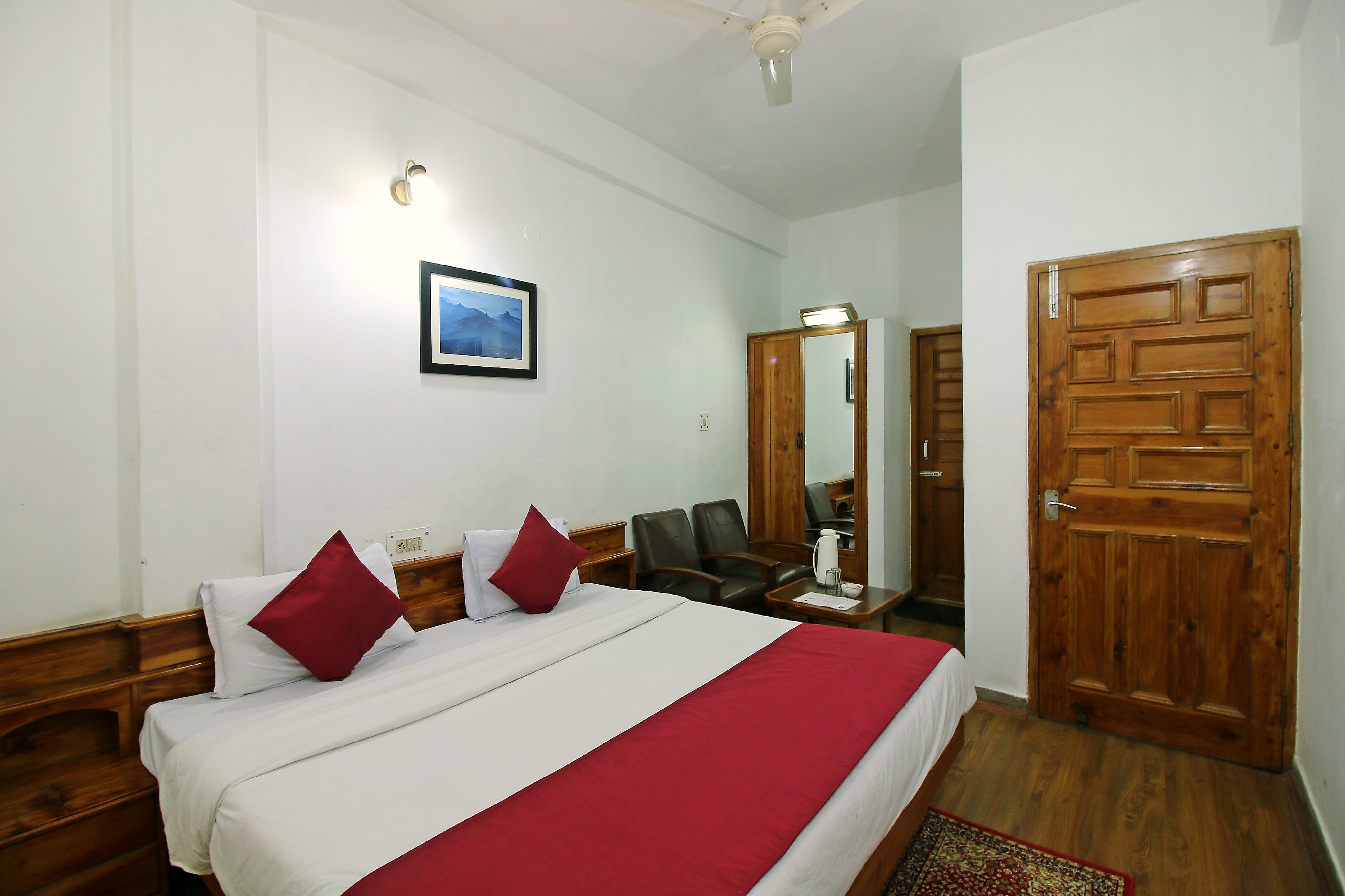 Hotel Sidhartha  - Tap to explore photos