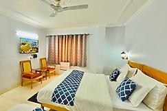 Hotel Shubham Holidays, Vrindavan
