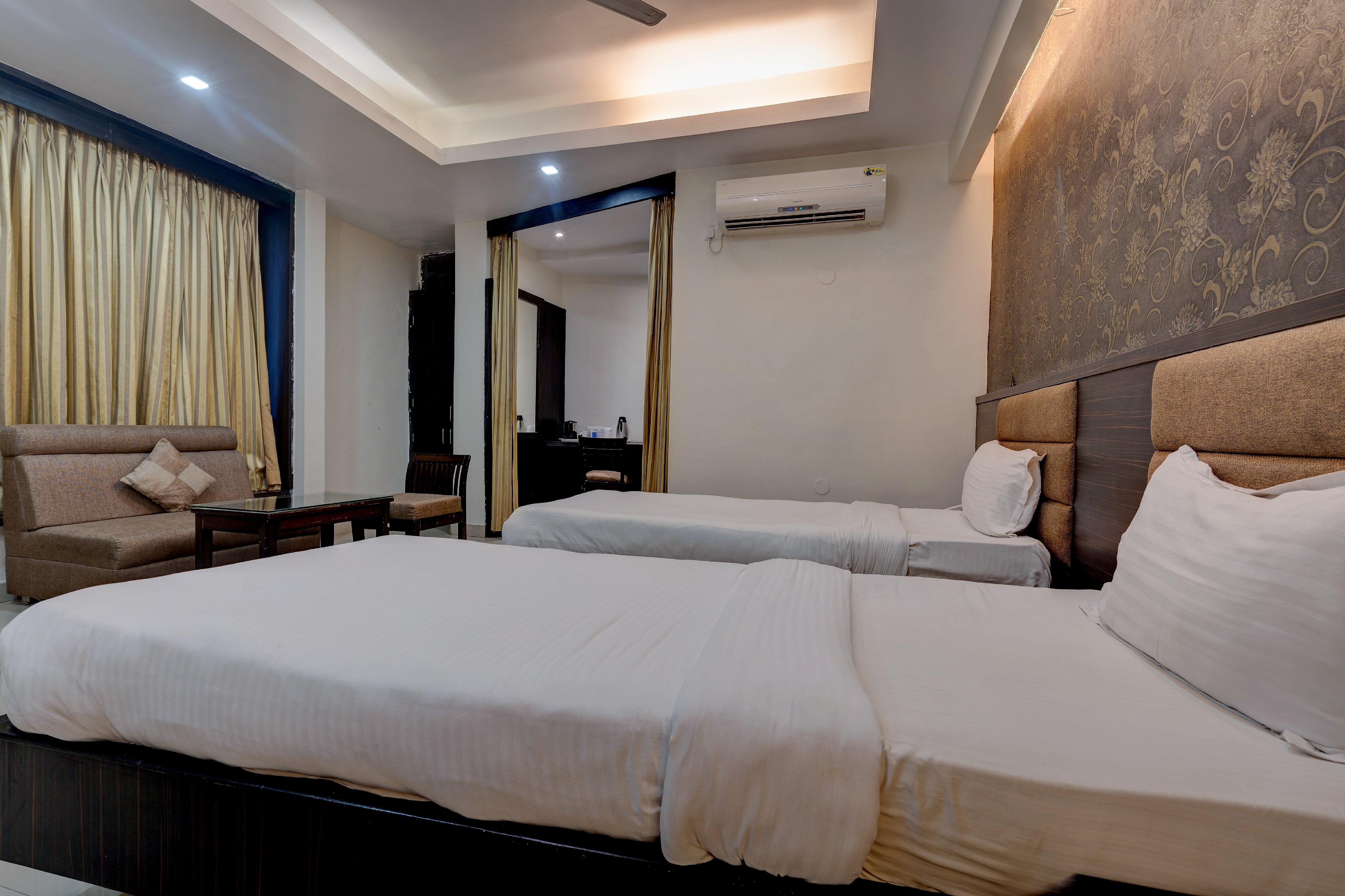 Hotel Pearl Regency - Tap to explore photos