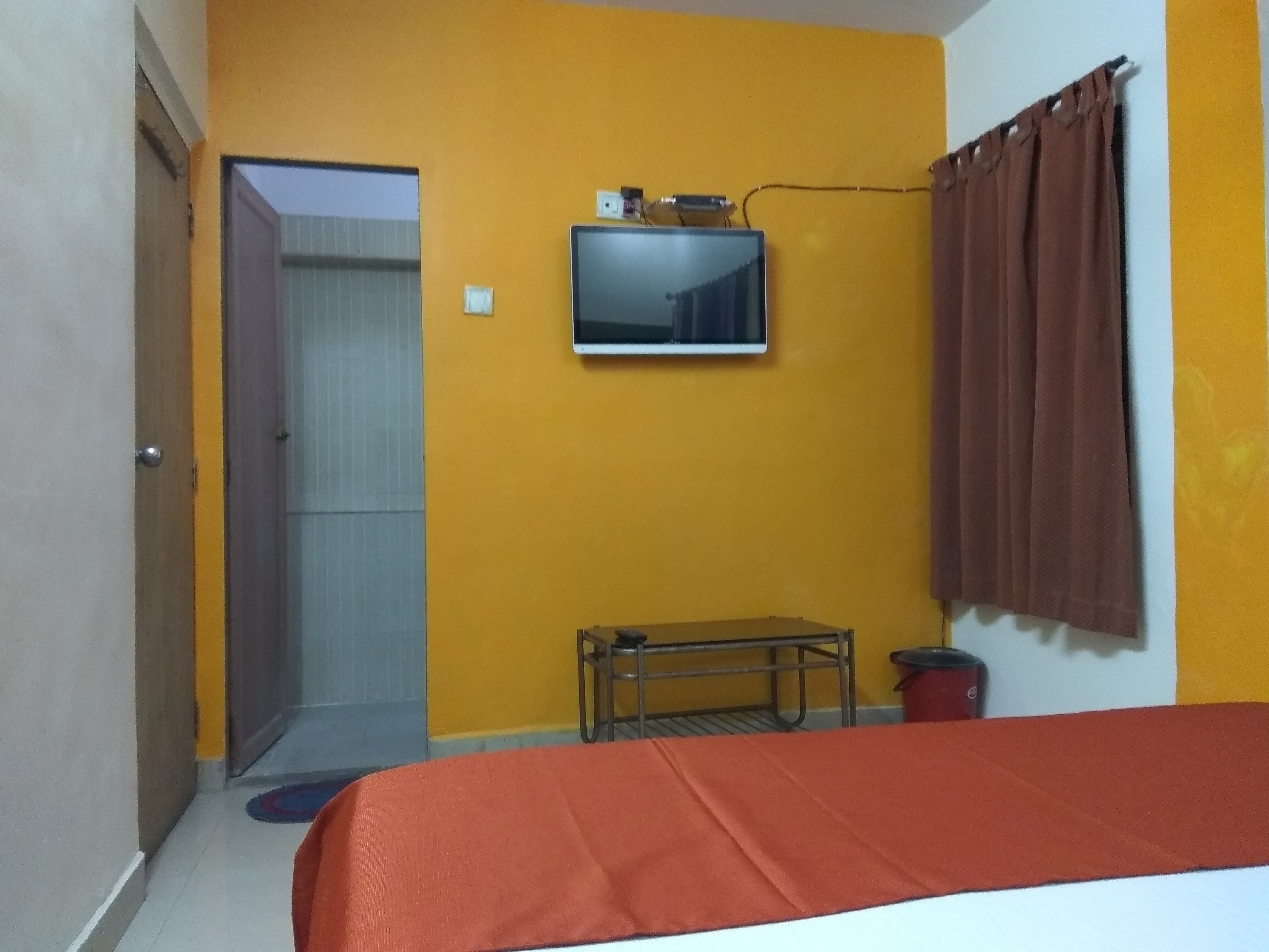 Hotel Shiva 2