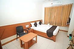 Hotel  Abhishek, Shirdi