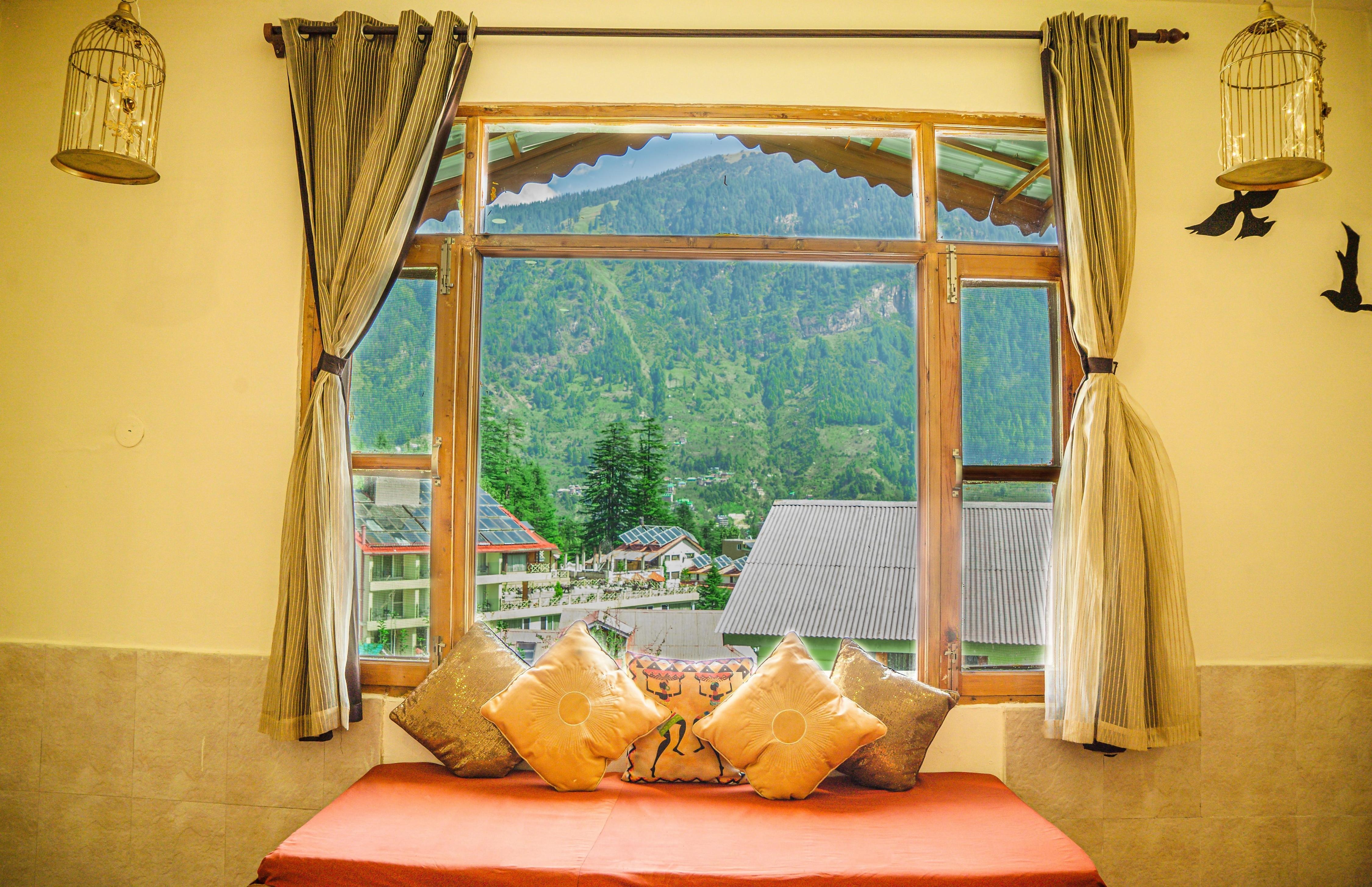 Sparsh Resort  A Boutique Stay. Just 2 km from Mall Road, Near Old Manali - Tap to explore photos