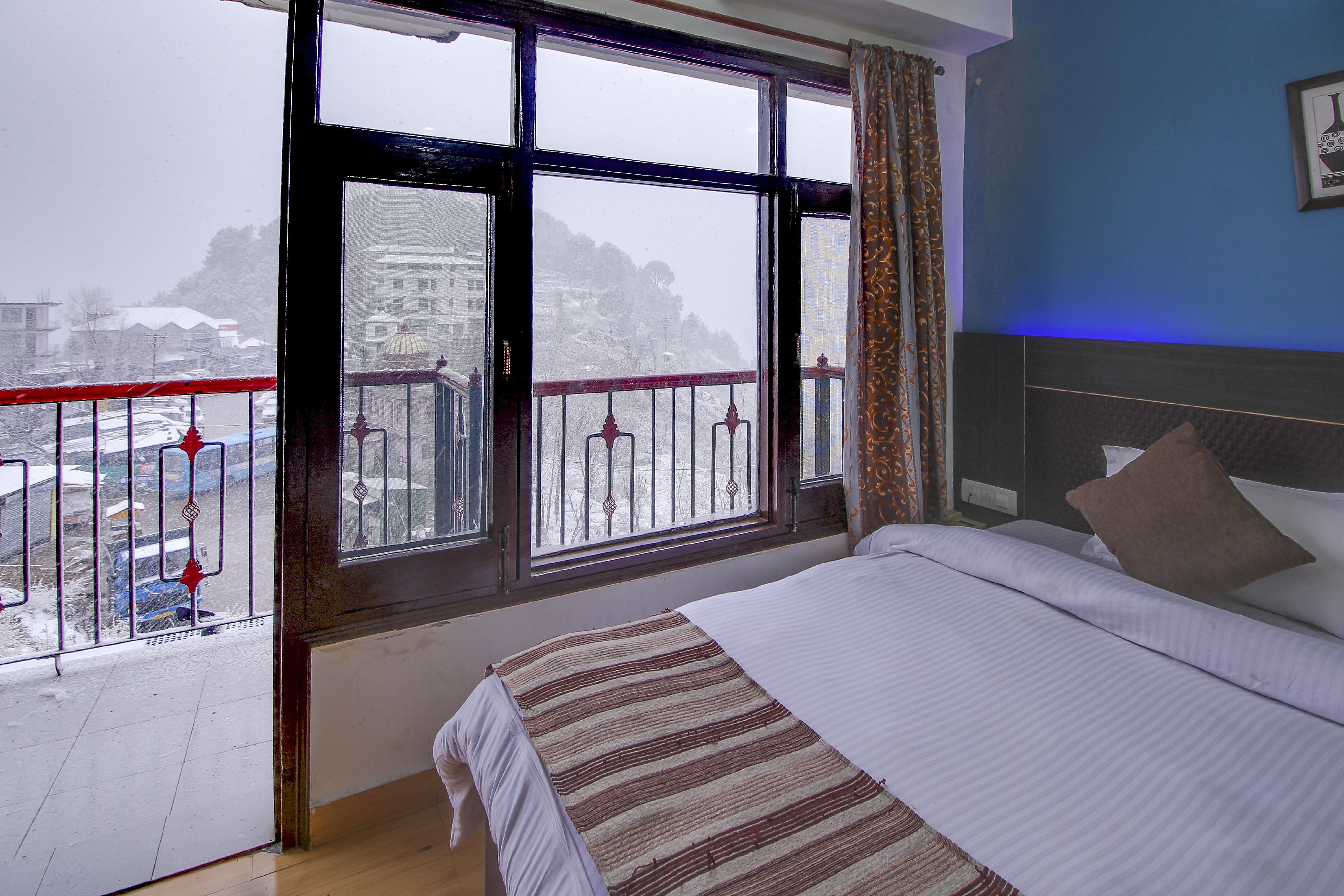 Hotel Shikhar - Tap to explore photos