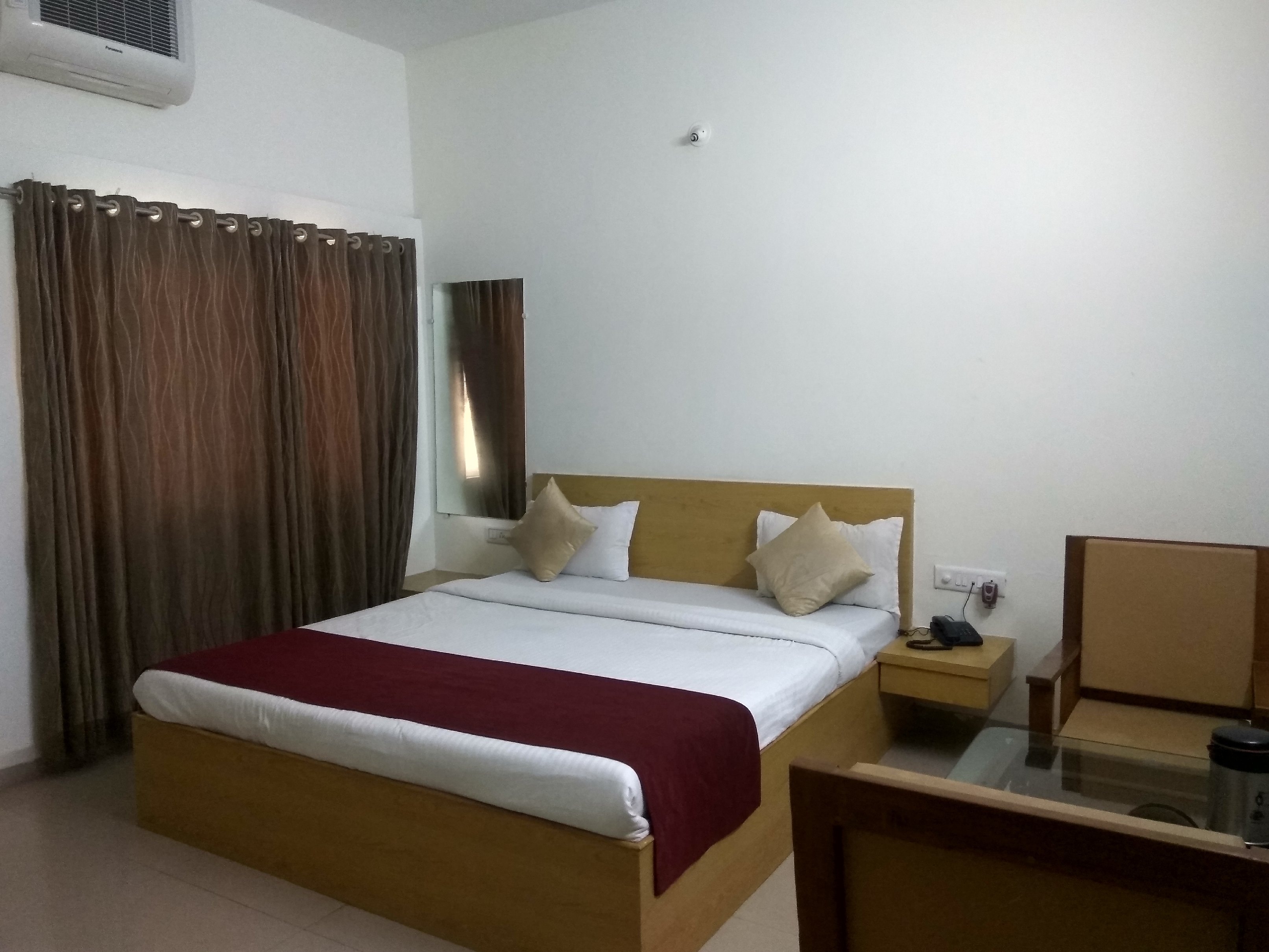 Deluxe Non Ac Room 1