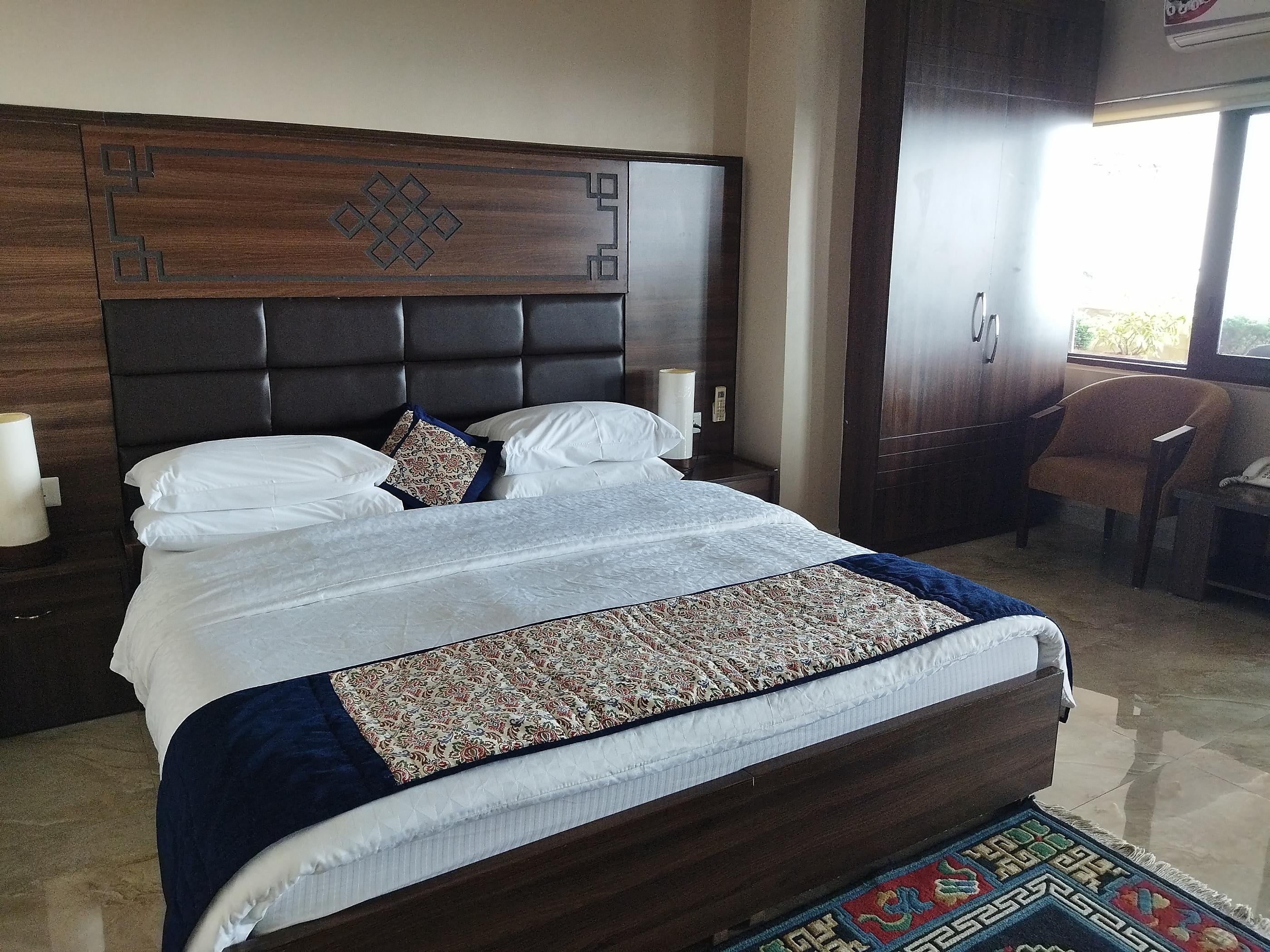 Hotel Norbu House - Tap to explore photos