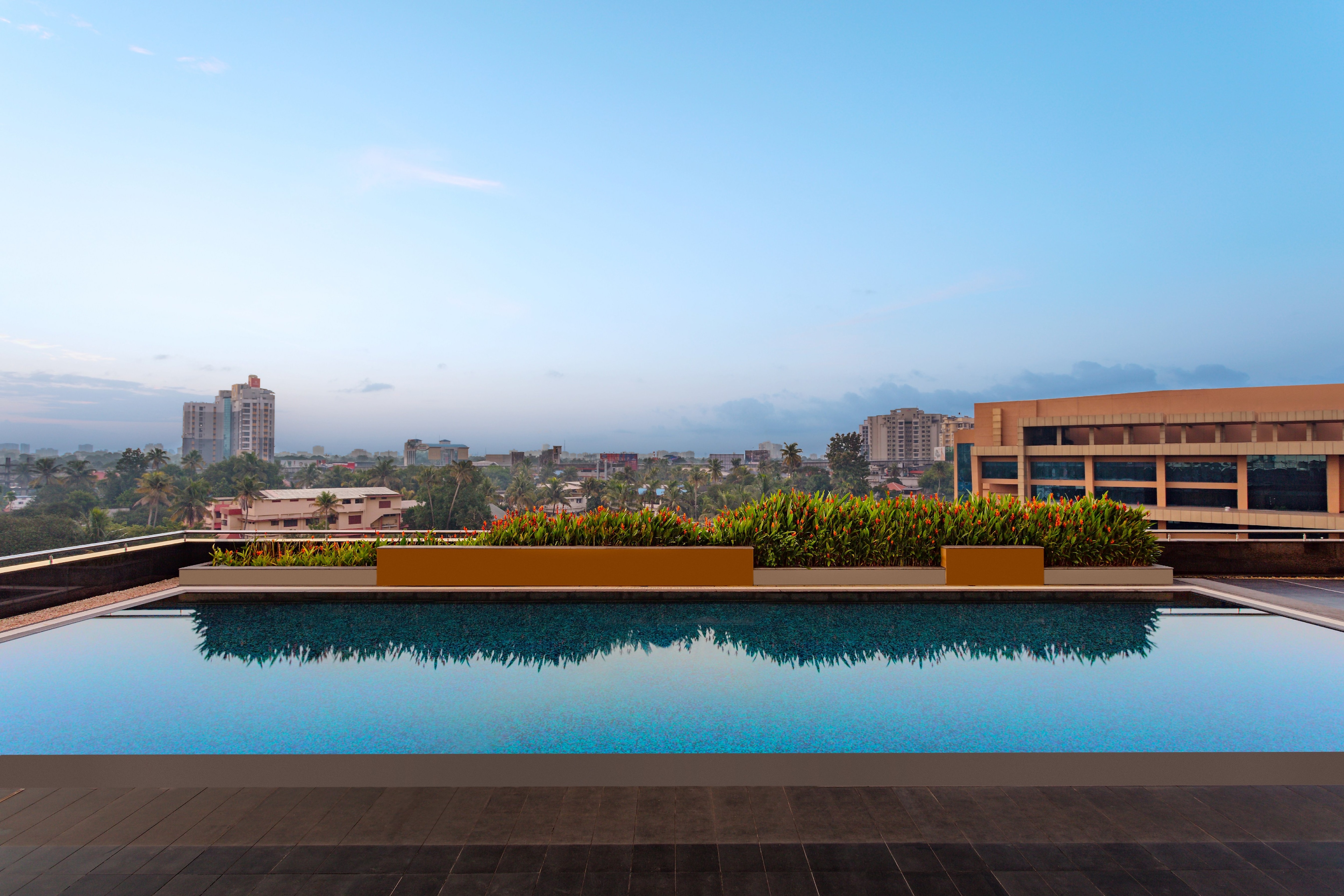 Kochi Marriott Hotel - Tap to explore photos