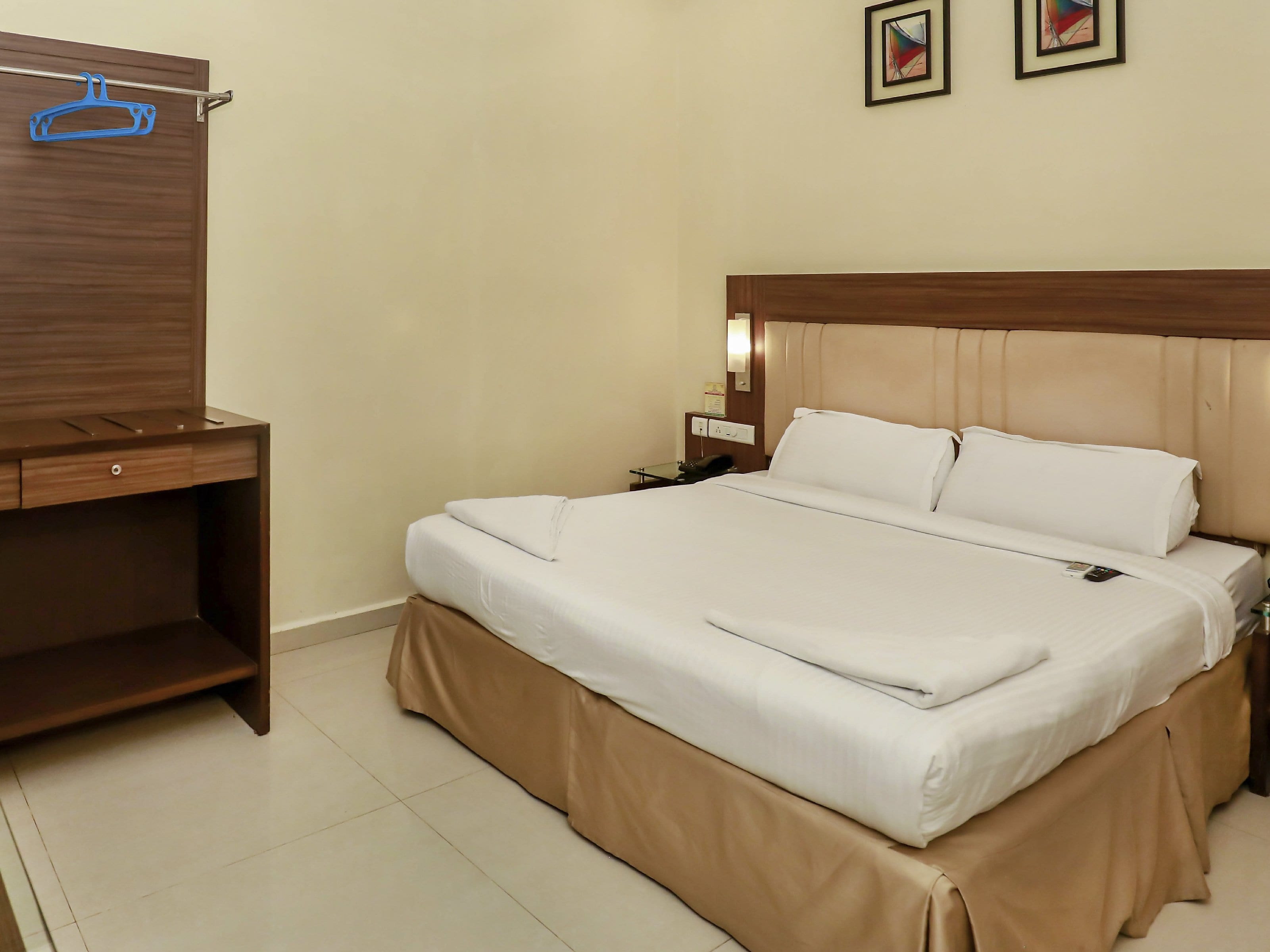 HOTEL SWAGATH GRAND NAGOLE - Tap to explore photos
