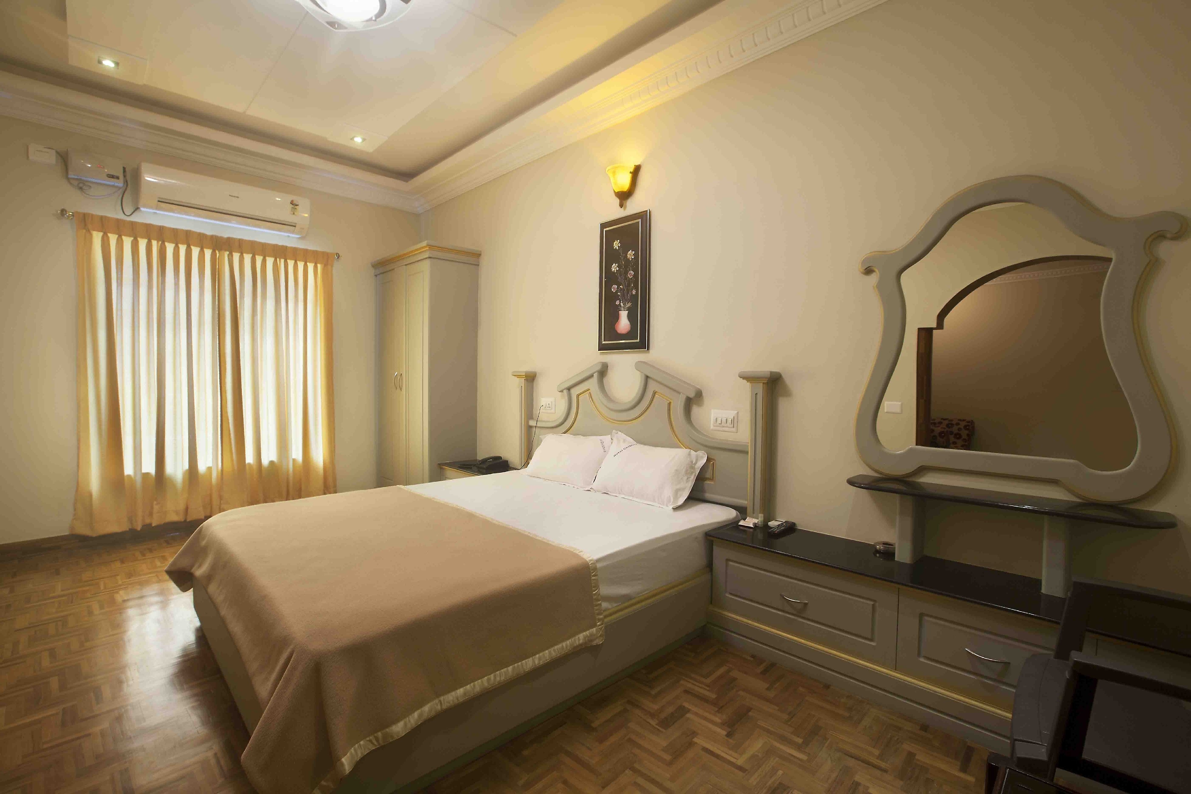 Chithra Hotel - Tap to explore photos