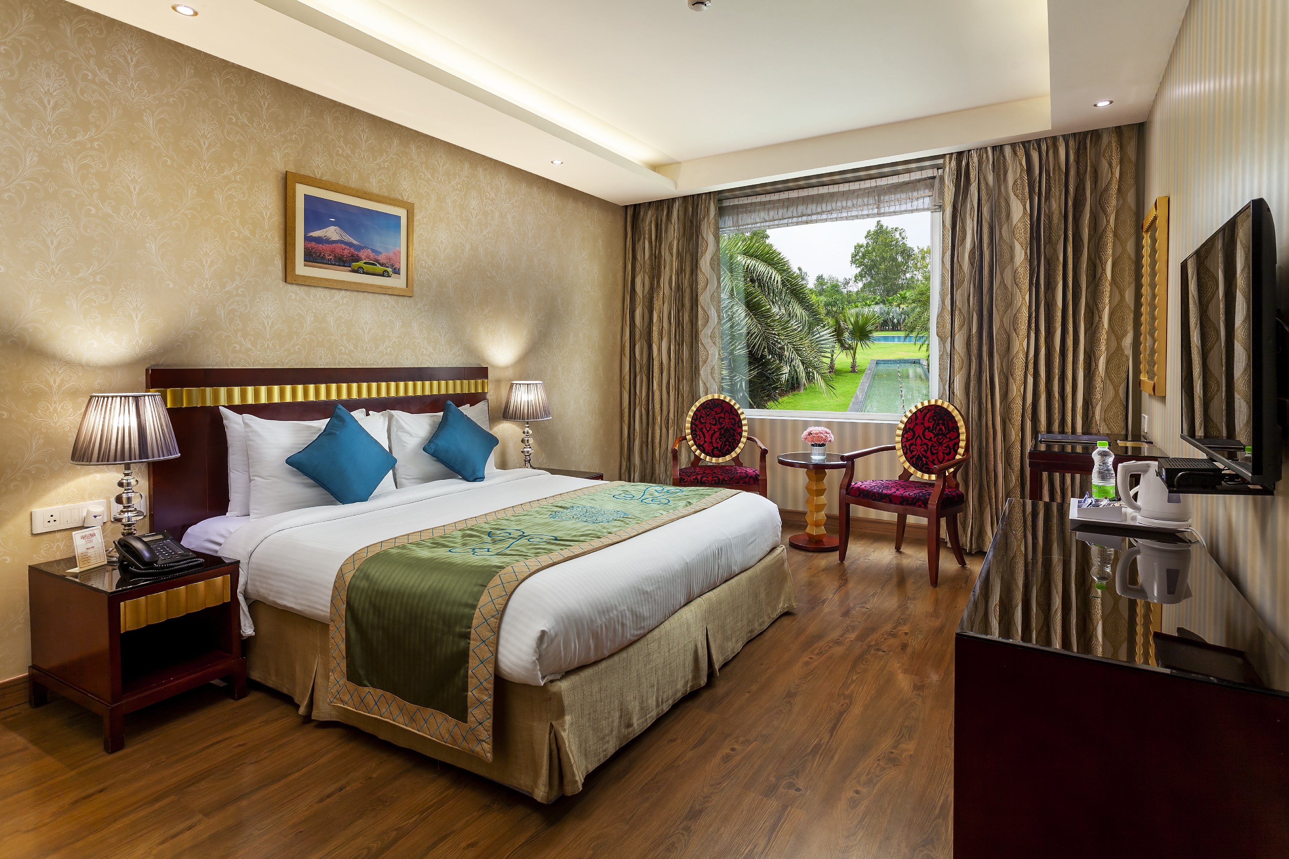 Atrio Hotel New Dehi - Tap to explore photos