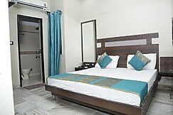 Hotel Hare Krishna 2 Min Walk From New Delhi Railway Station, Delhi