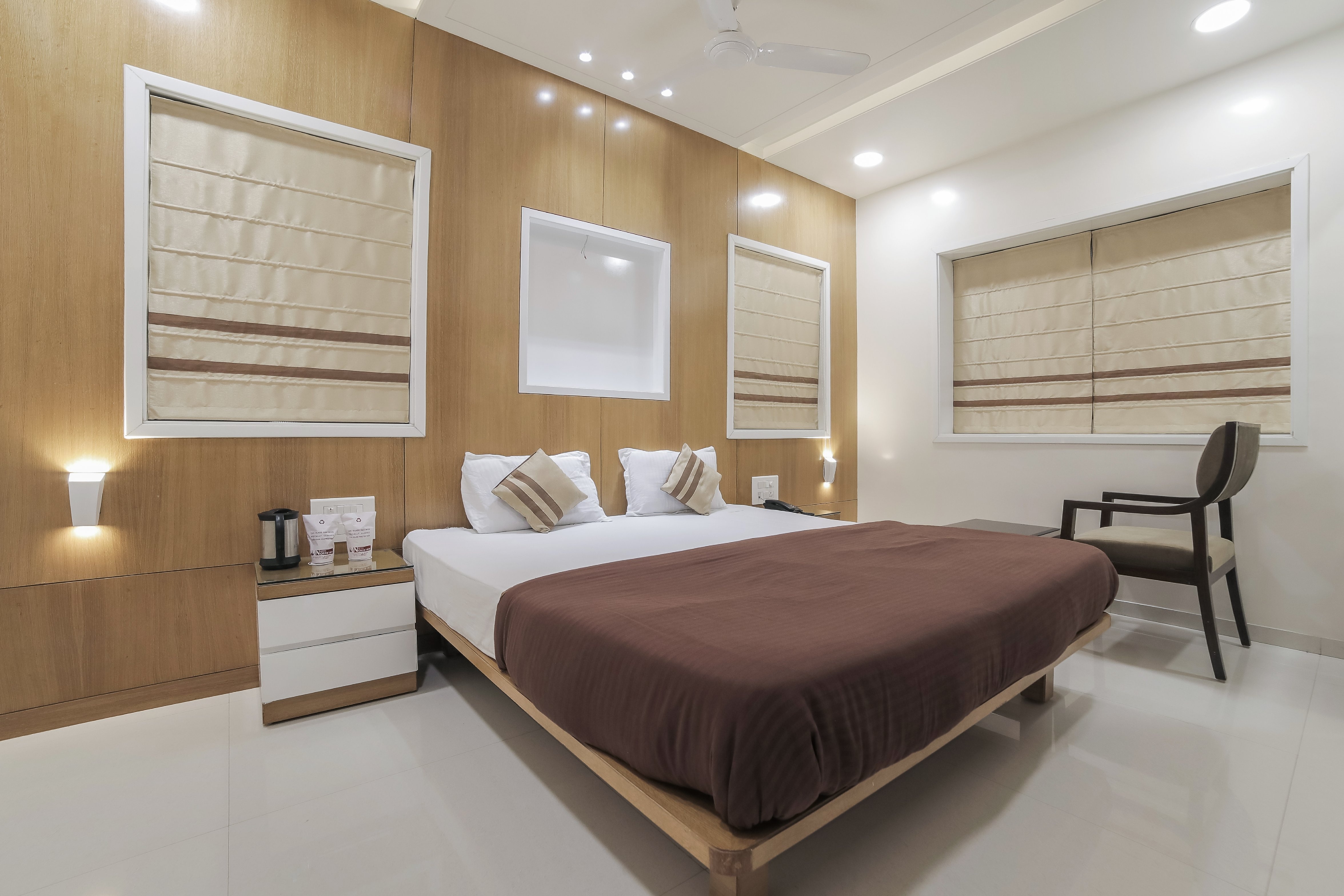 Queen Suite 1