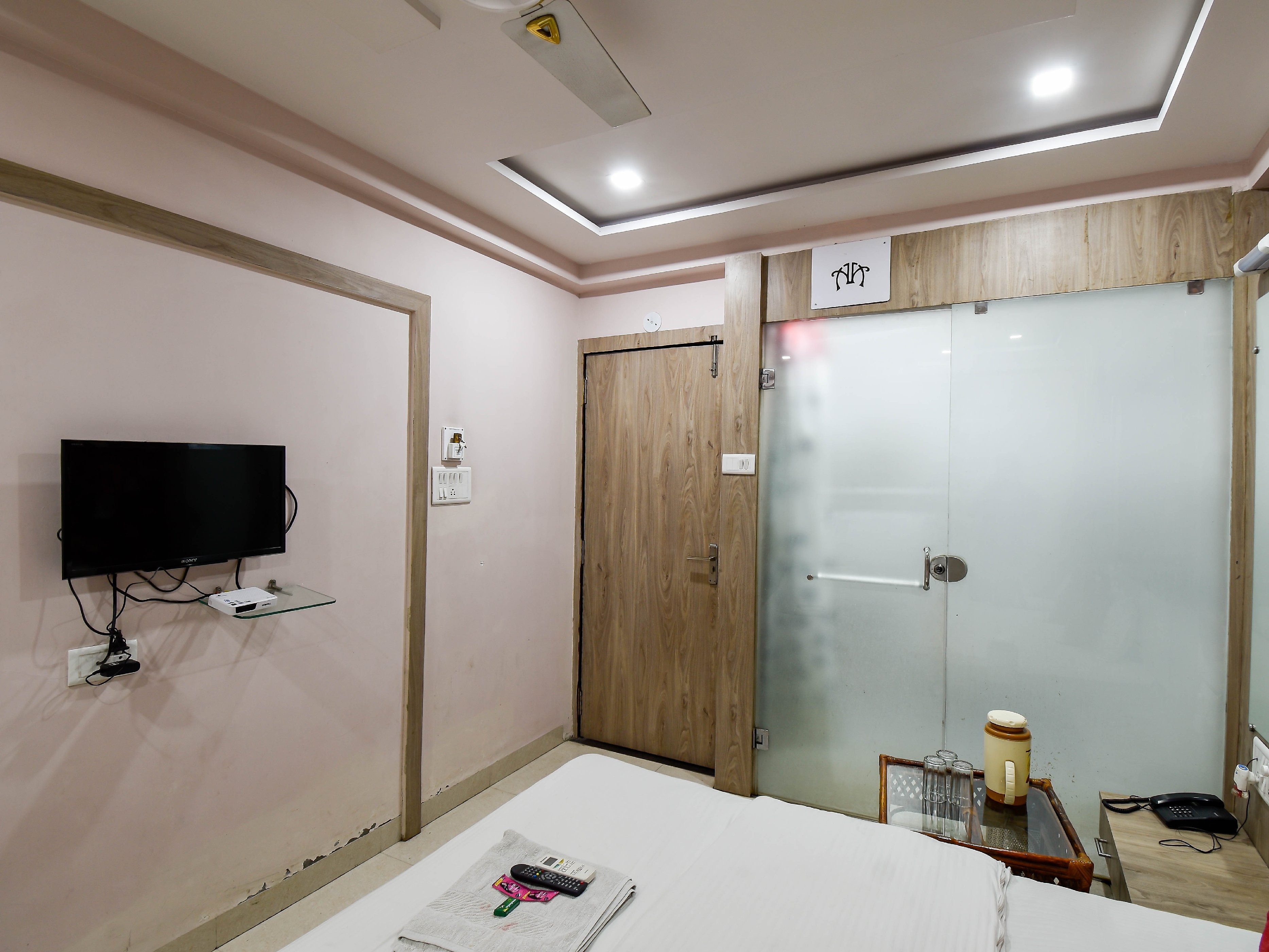HOTEL AAMANTRAN AVENUE - Tap to explore photos