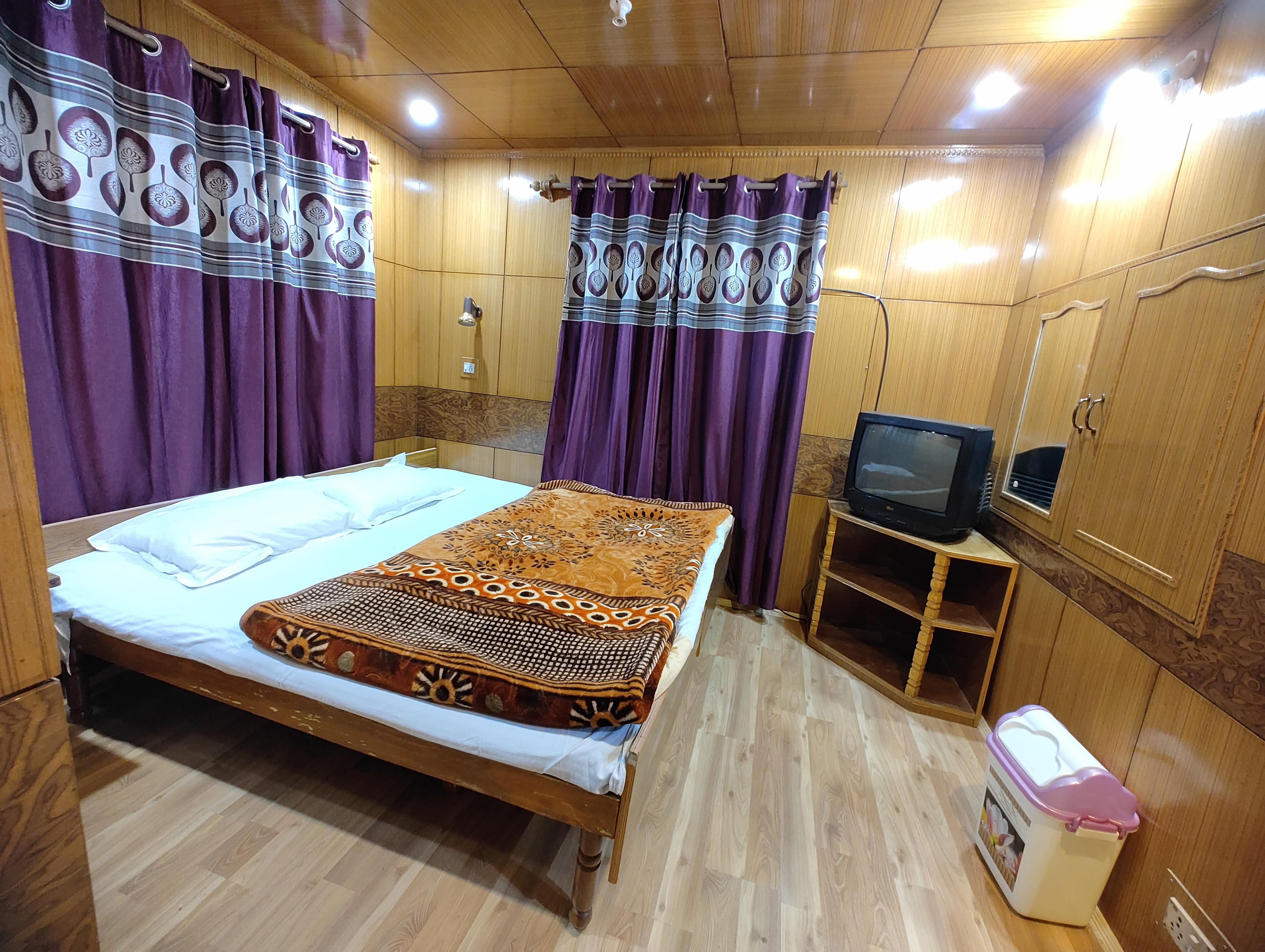 Rahela Guest House - Tap to explore photos