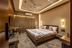 Hotel Darshan, Amreli