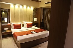 Hotel Royal Classic, Thane