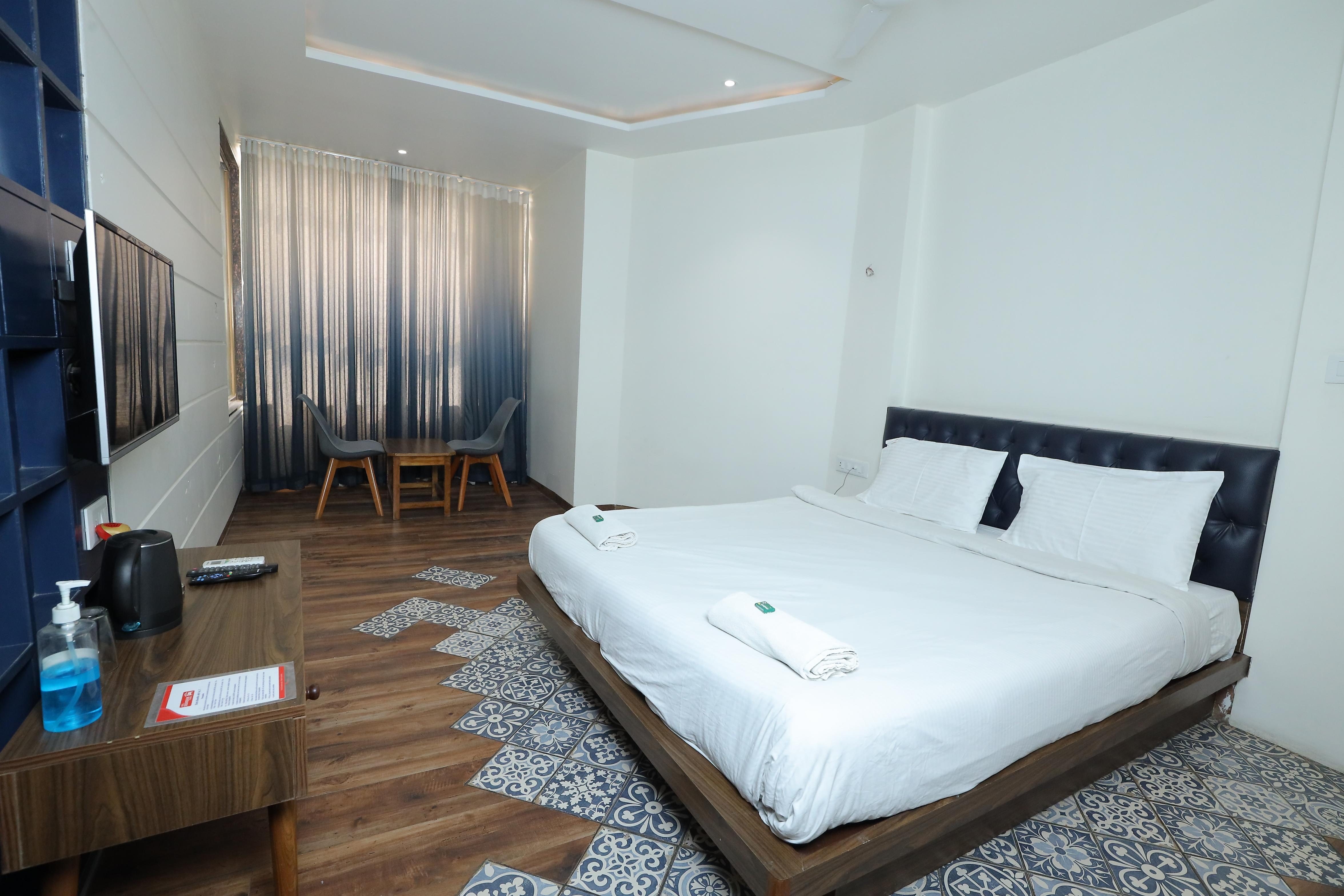 Deluxe Suite Room 1