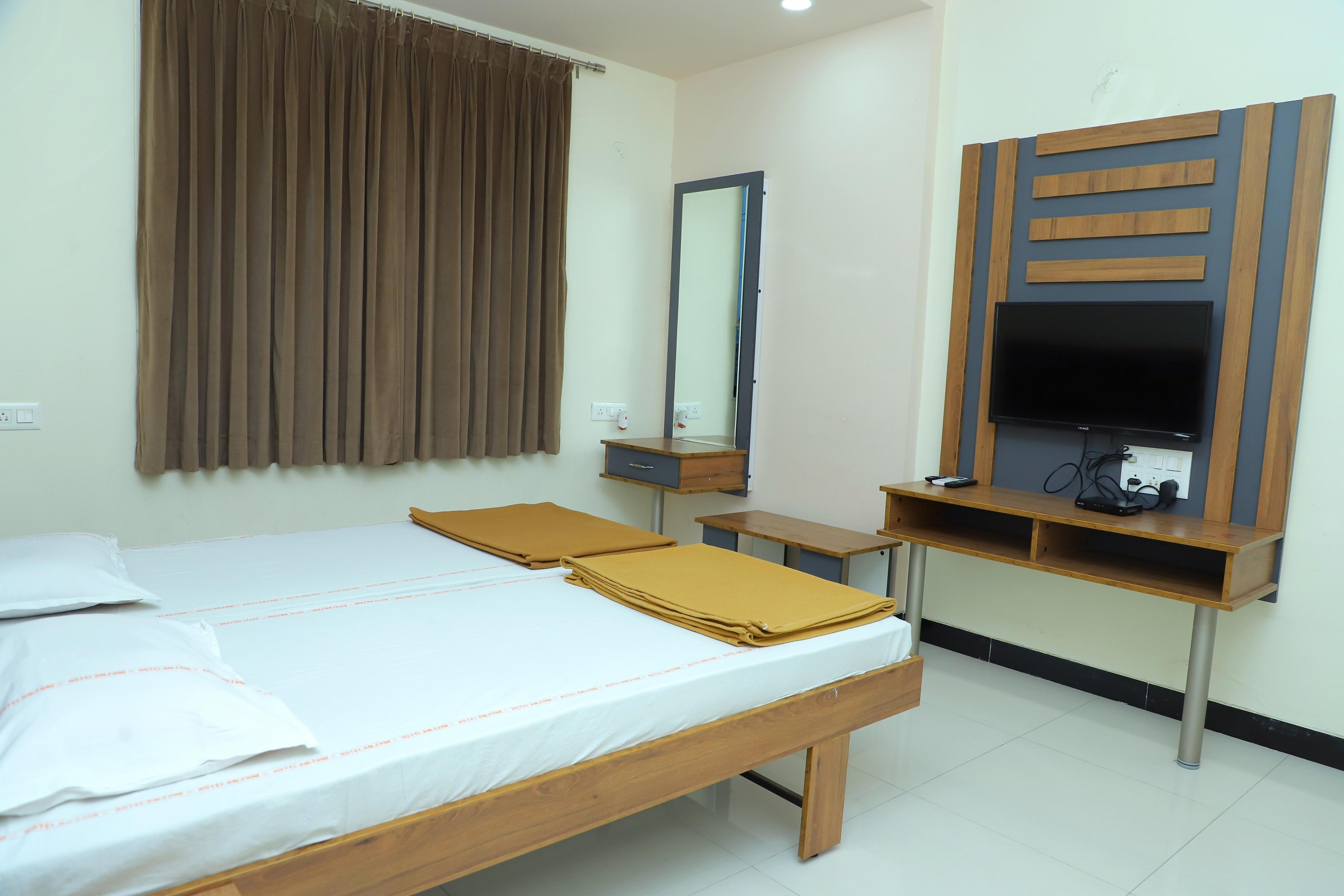 Deluxe Ac Room 1