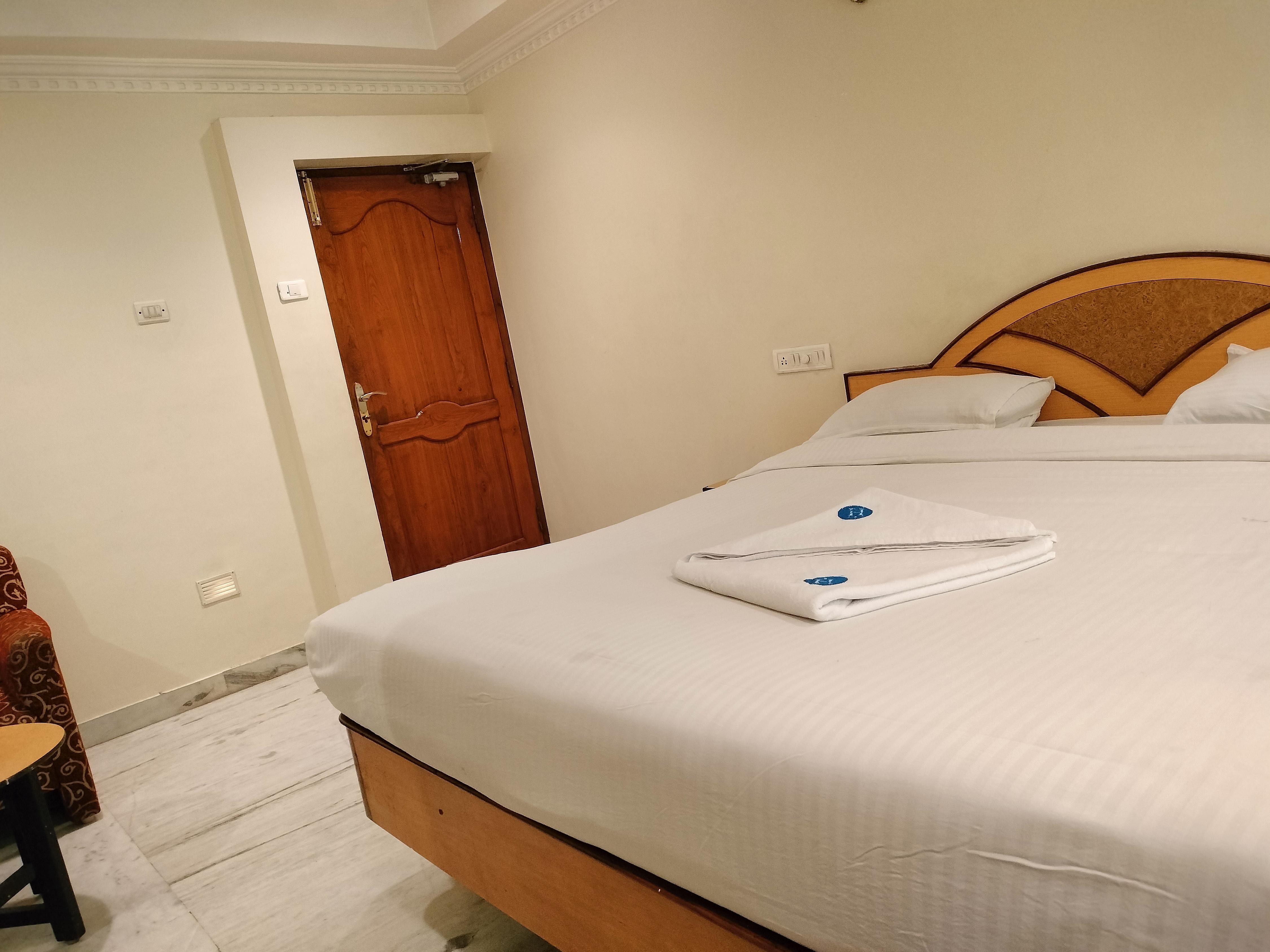 Hotel Annamalai - Tap to explore photos