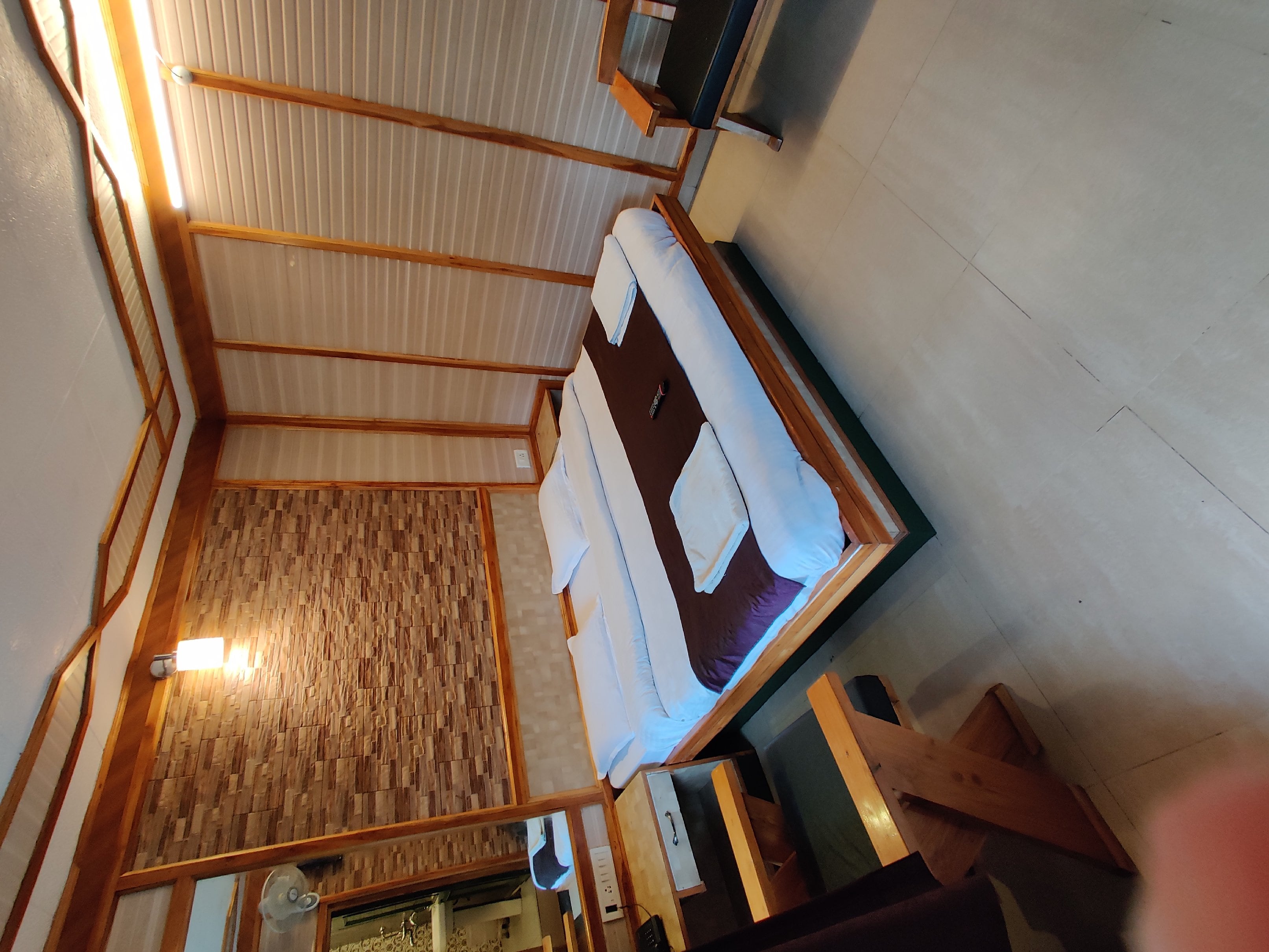 Hotel Shivraj (Lake view rooms on Mall Road) - Tap to explore photos