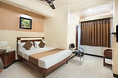 Mannars Yatrinivas Lodge, Mysore
