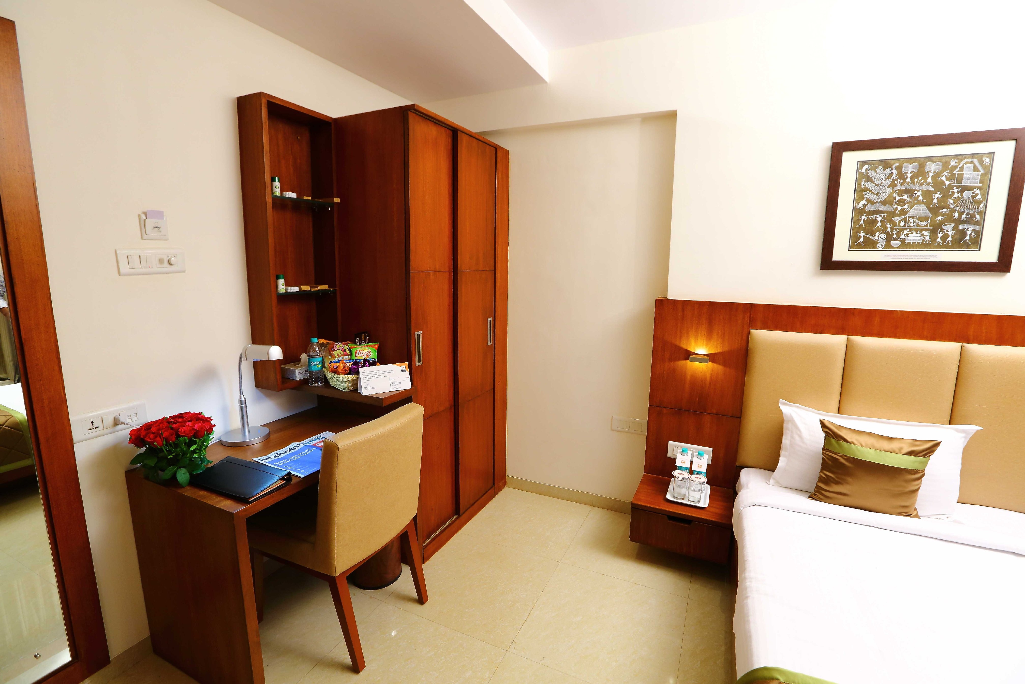 The Altruist Business Hotel (Andheri) 5