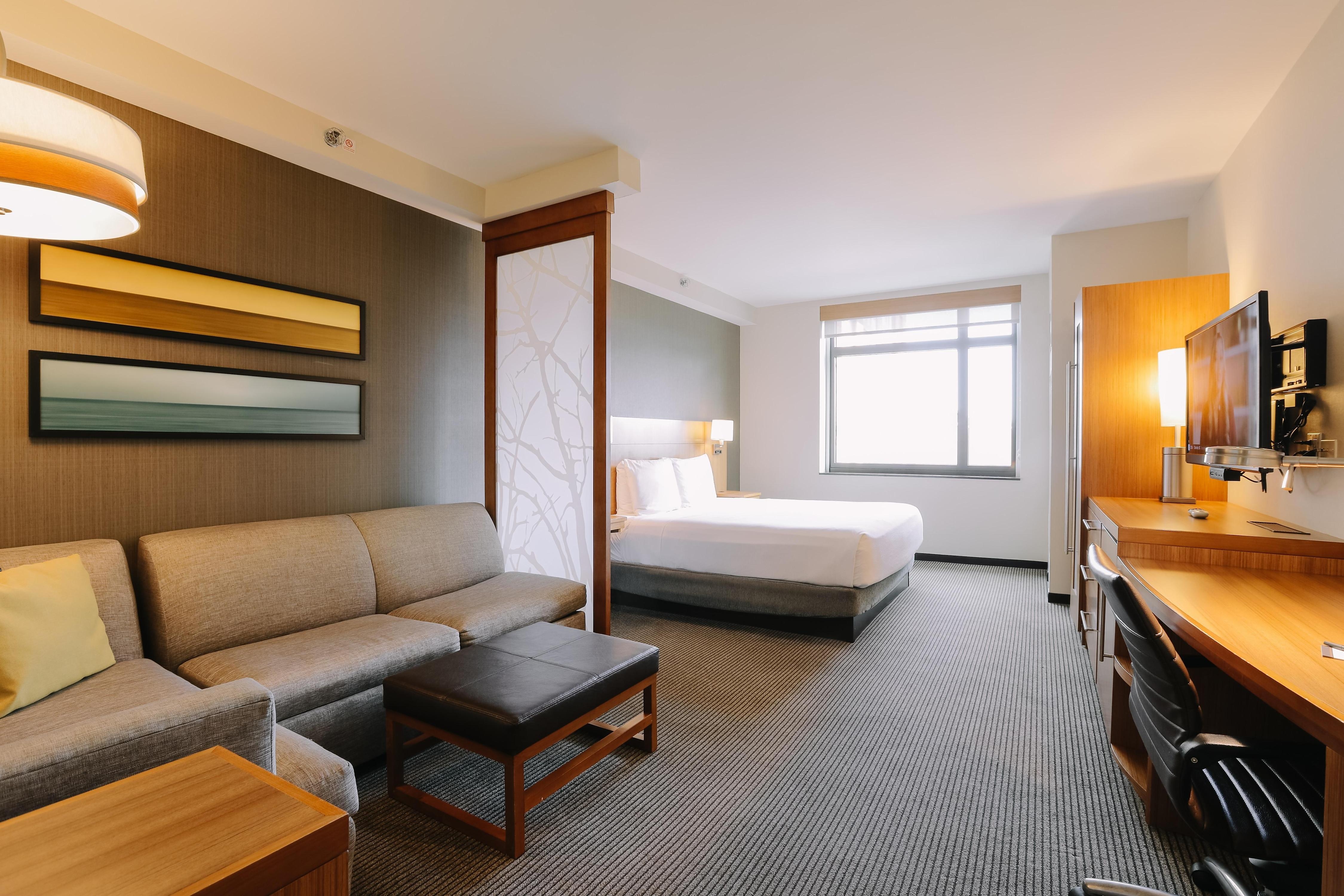 The Hyatt Place Flushing LaGuardia Airport - Tap to explore photos