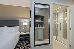 Hilton Garden Inn Raleigh/Crabtree Valley, Wake